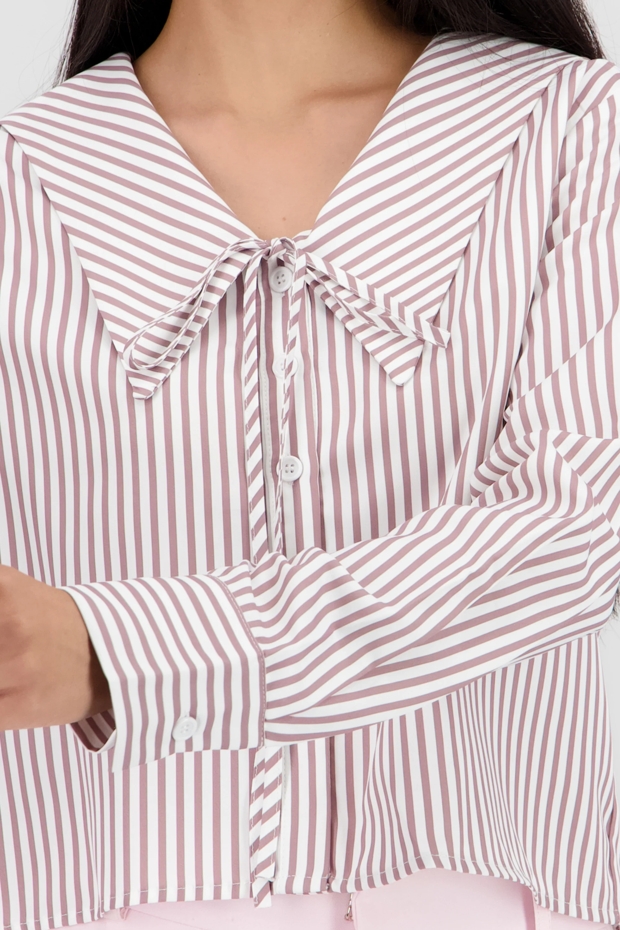 Blusa cuello bobo estampado rayas - Image 5
