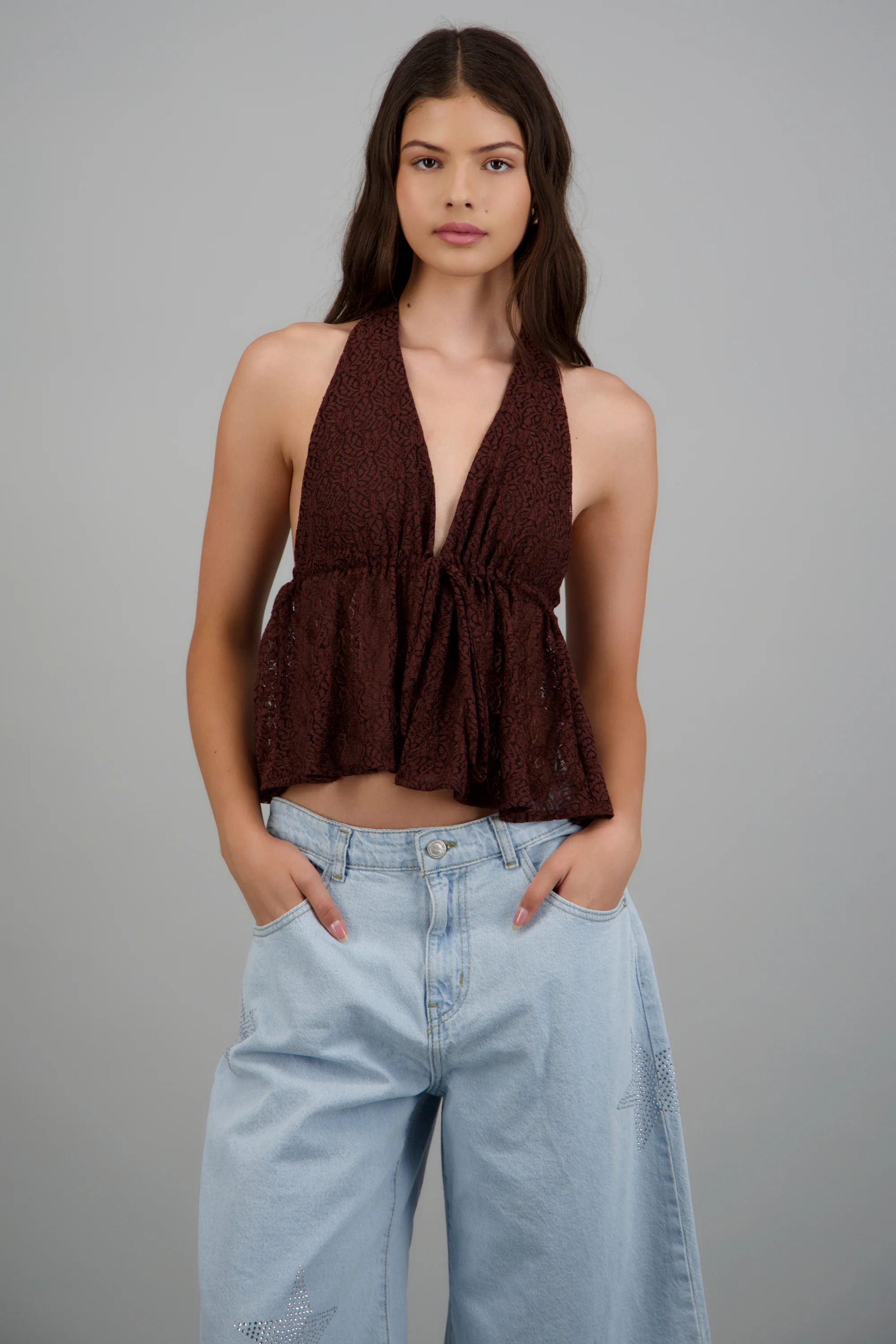Blusa de encaje halter - Image 3