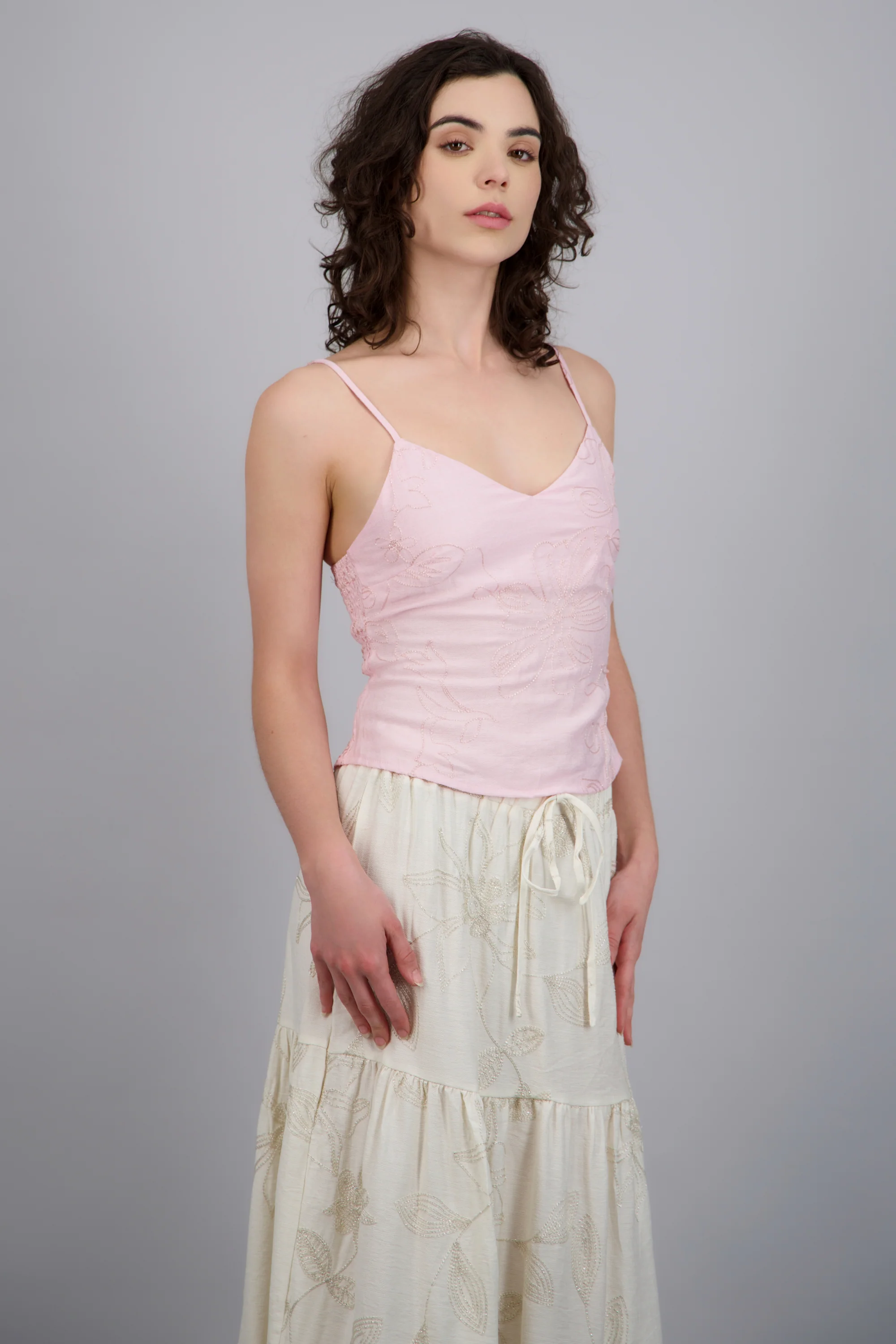 Blusa de tirantes de flores luminosas - Image 2