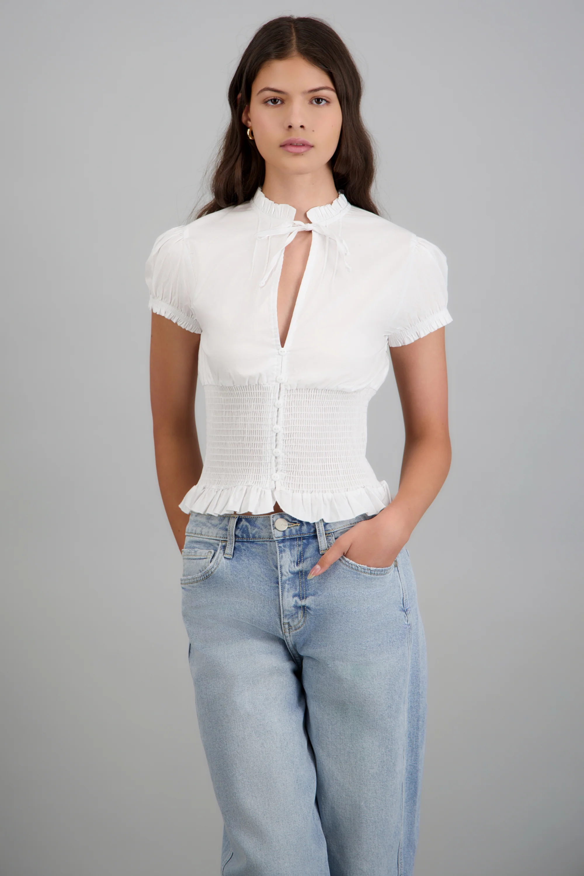 Blusa manga corta detalle smock - Image 3