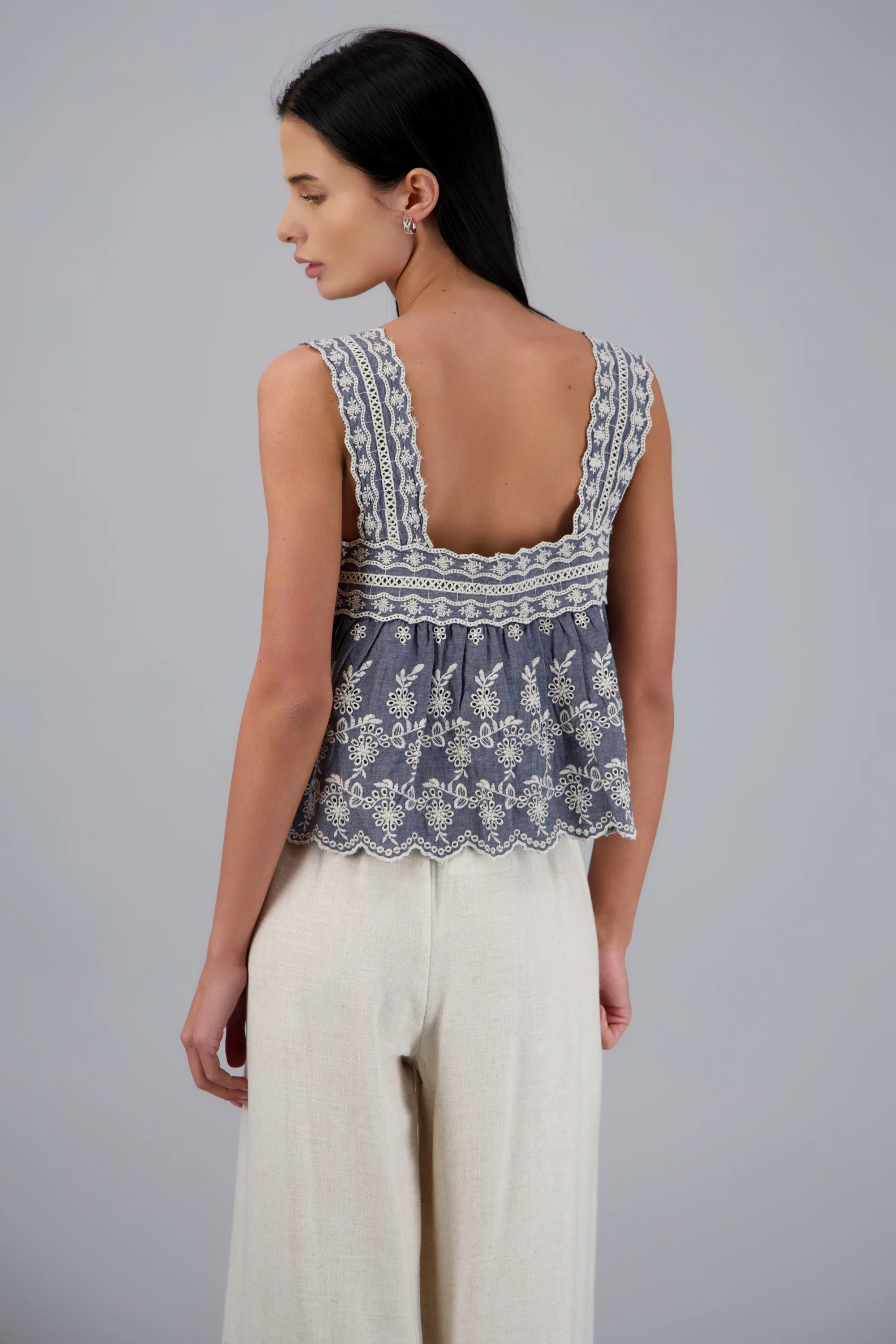 Blusa peplum bordado eyelet - Image 9