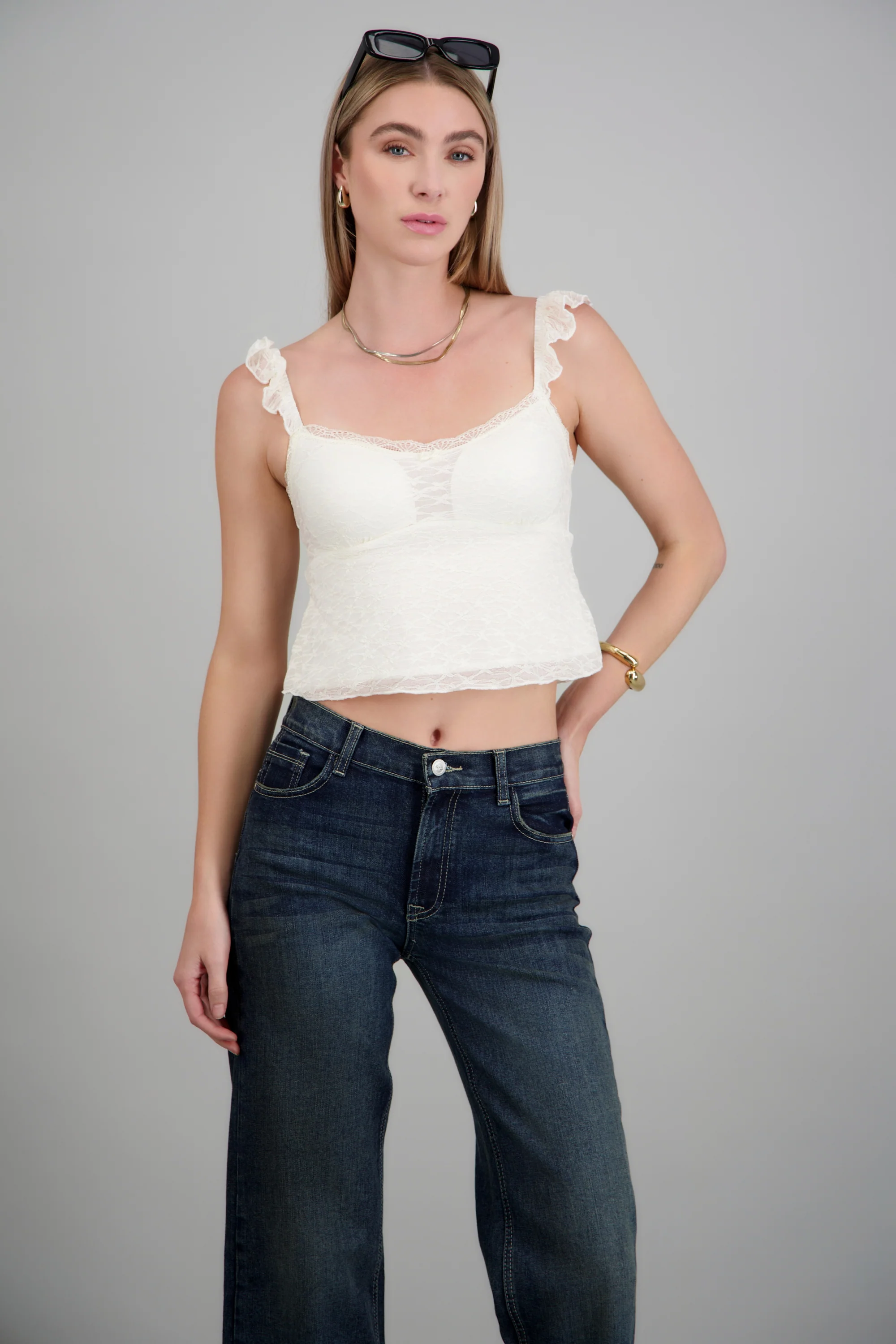 Blusa sin manga con copas - Image 3