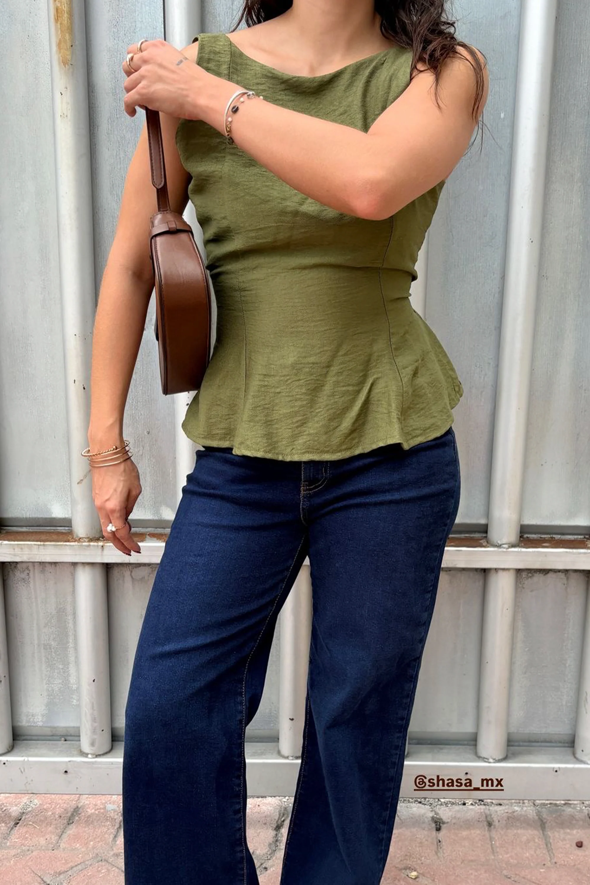 Blusa sin mangas detalle moño en espalda - Image 2