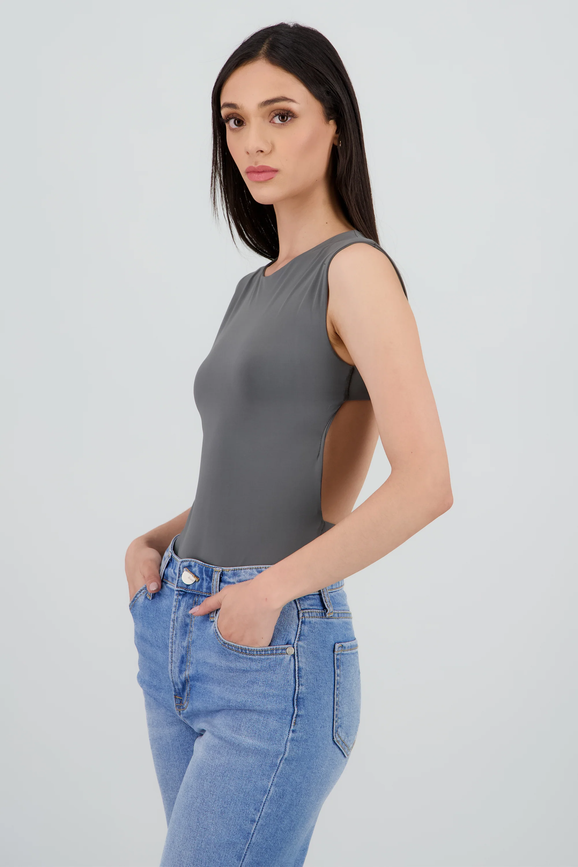 Body cuello redondo sin mangas escote espalda - Image 2