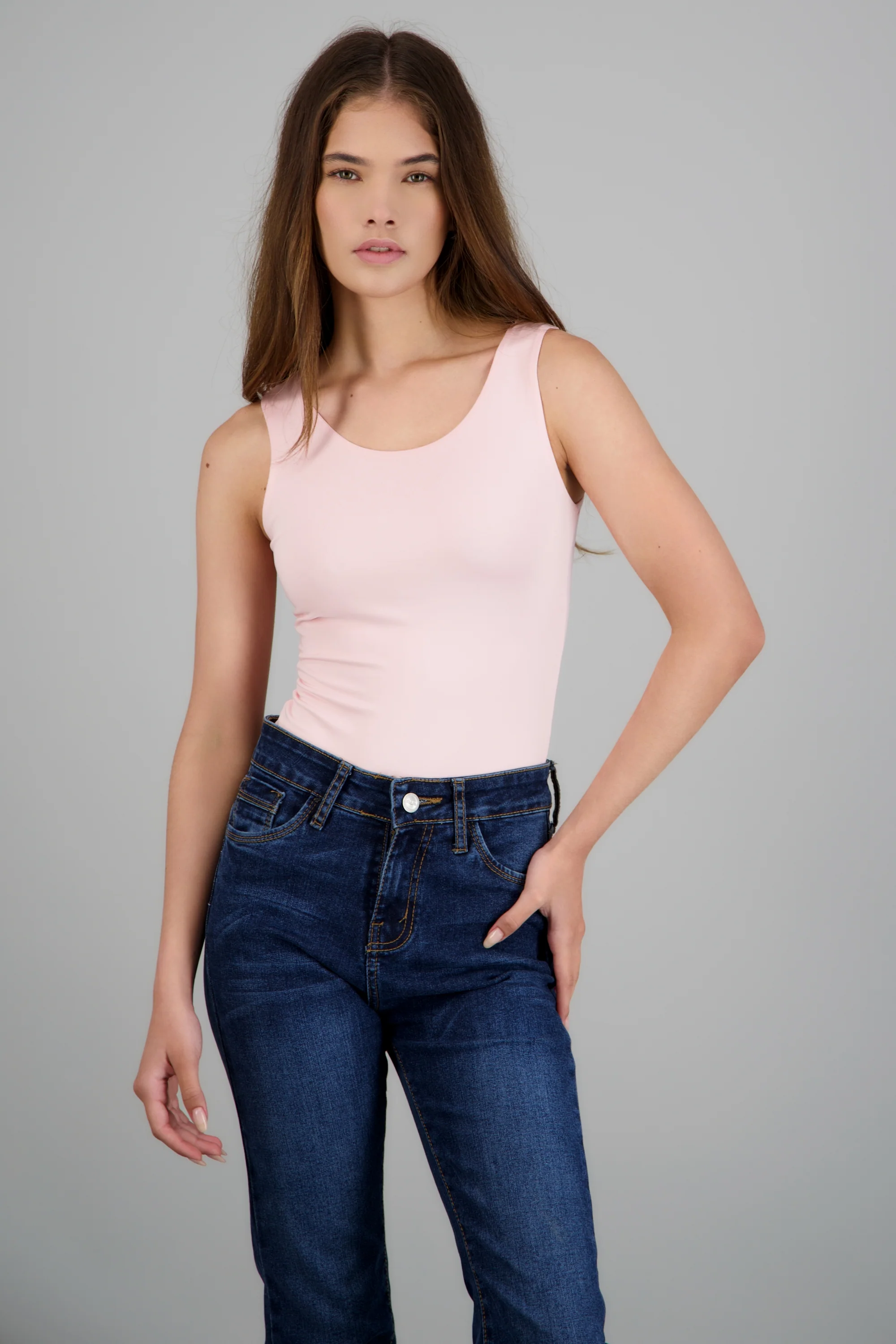 Body sin mangas cuello redondo - Image 2