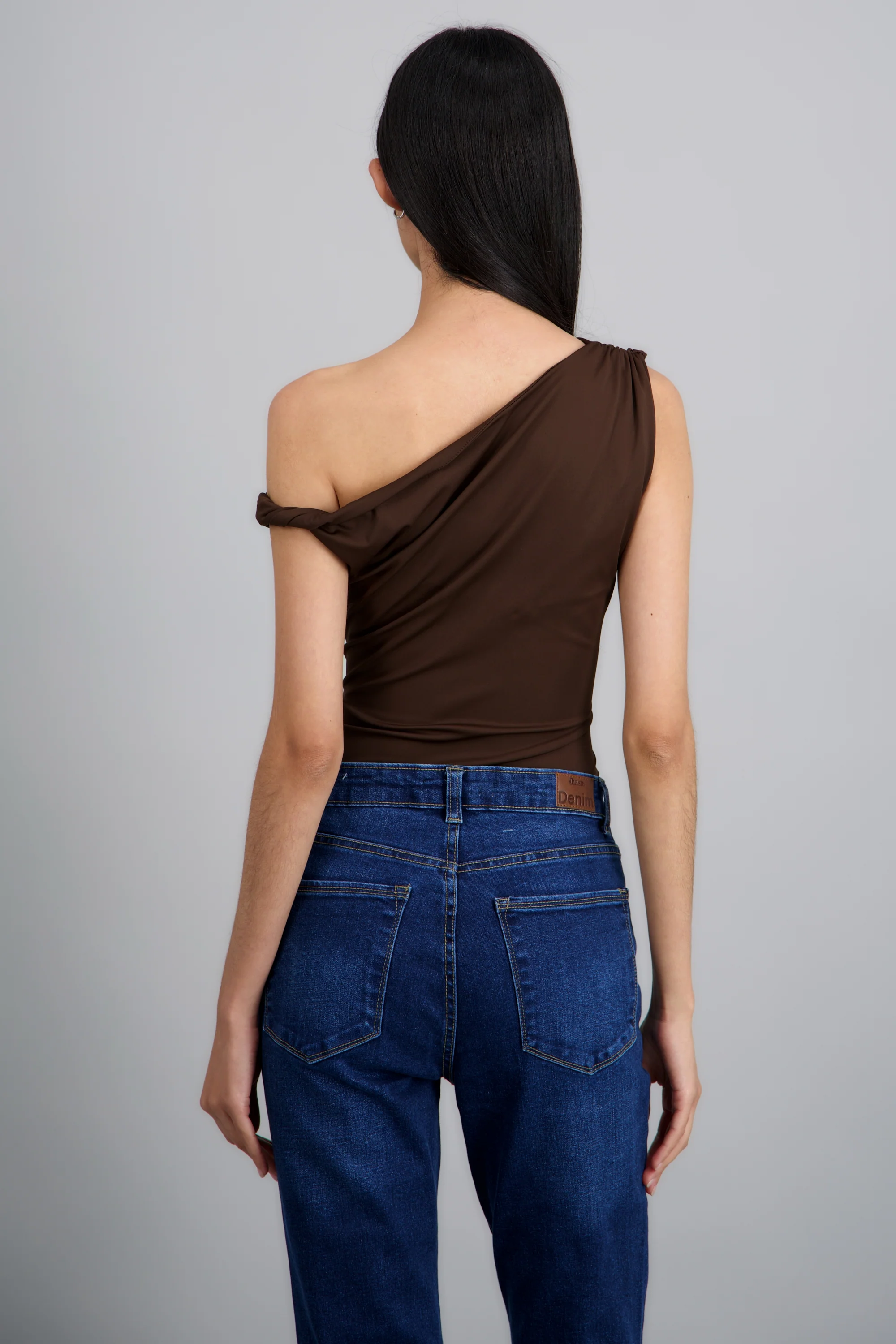 Bodysuit asimetrico drapeado - Image 3