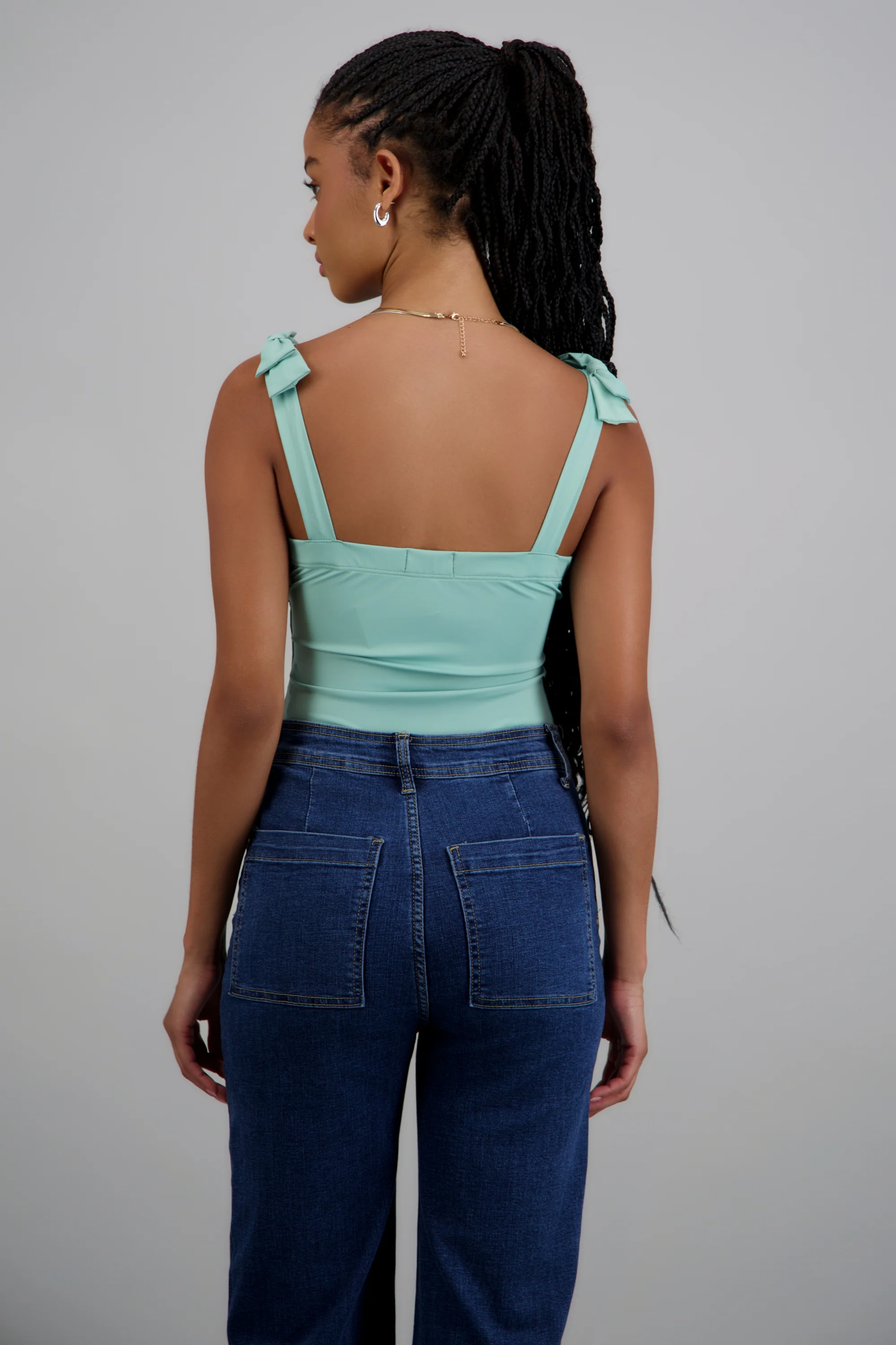 Bodysuit liso con tirante moños - Image 3