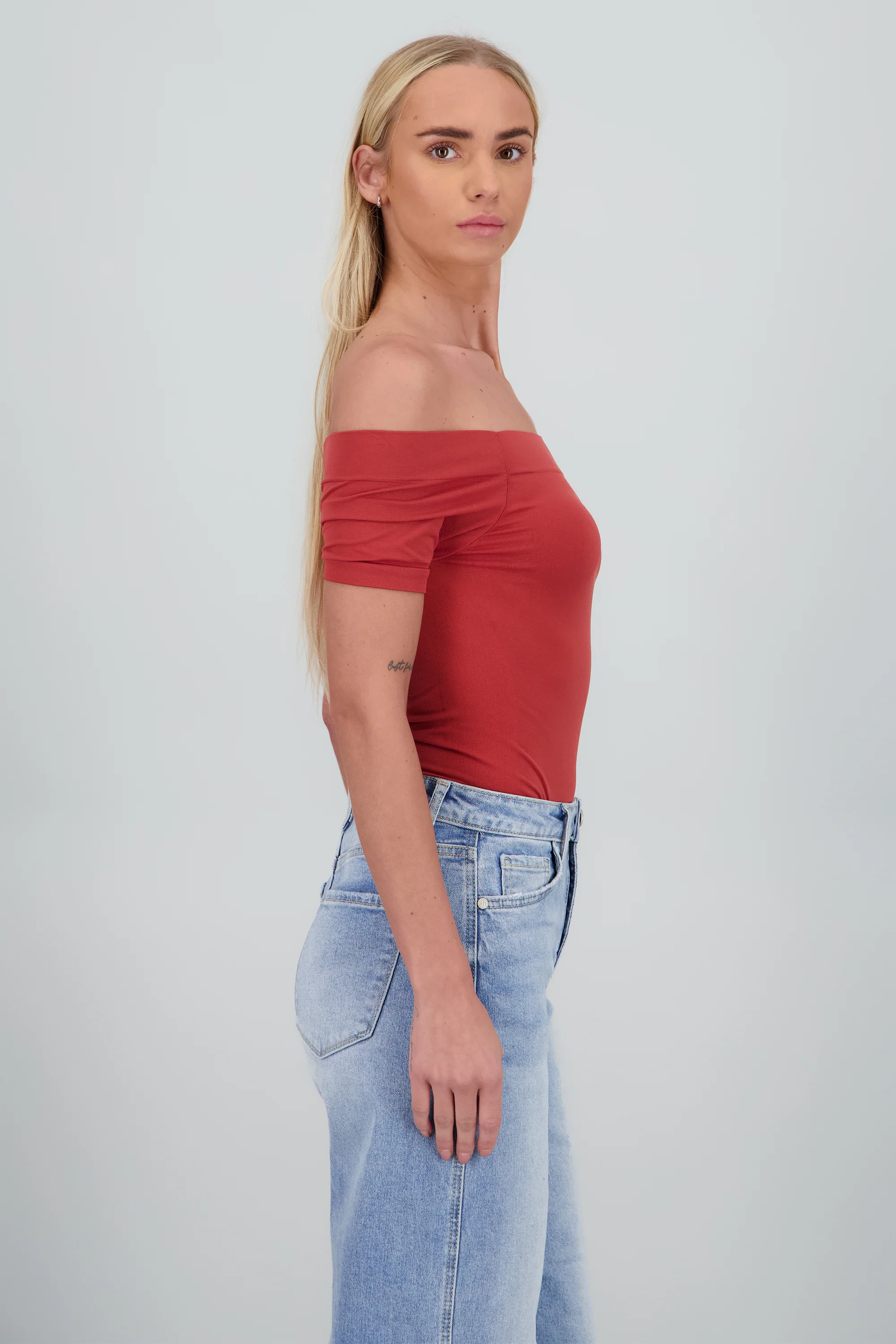 Bodysuit Liso Hombros Descubiertos - Image 2