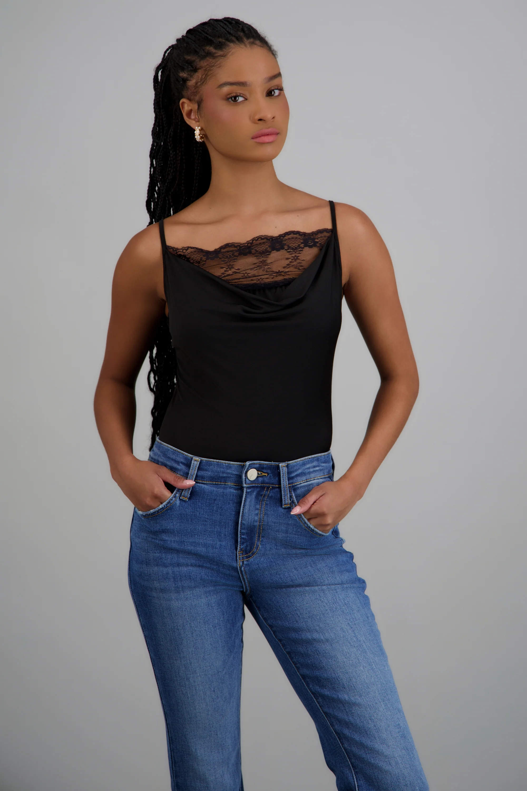 Bodysuit sin mangas plisado detalle encaje