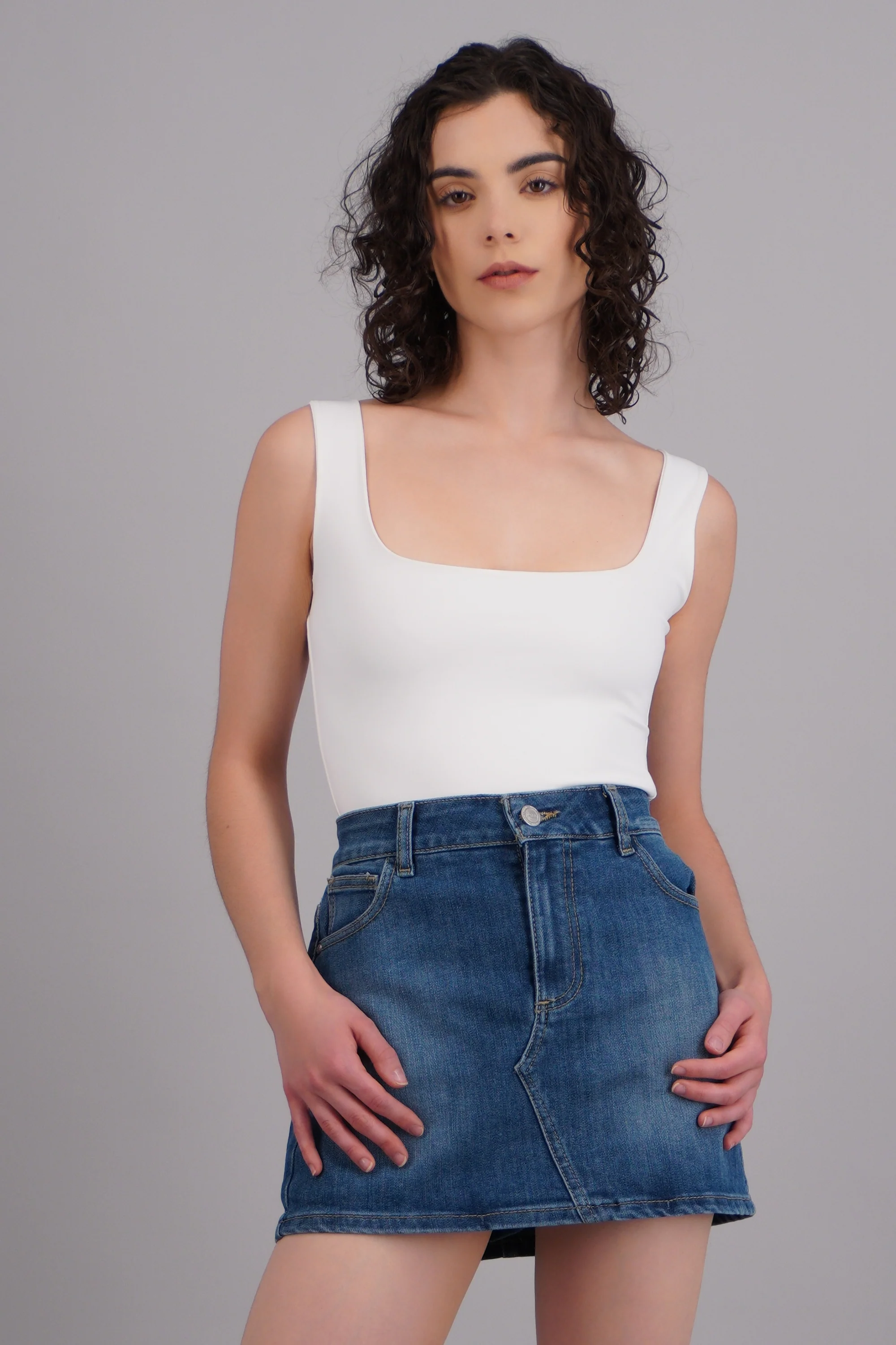 Bodysuit tirantes escote cuadrado