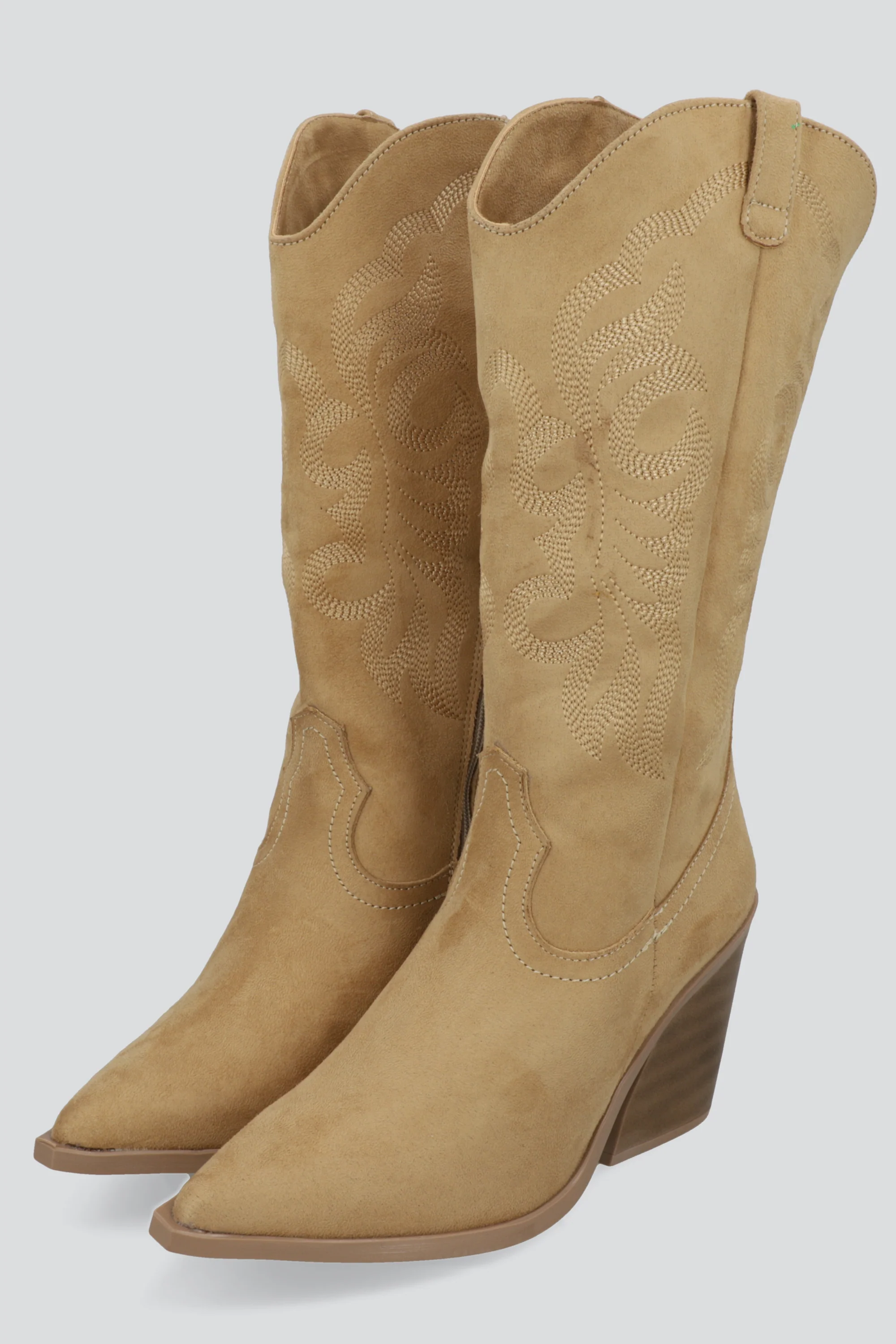 Bota vaquera alta suede bordada - Image 3