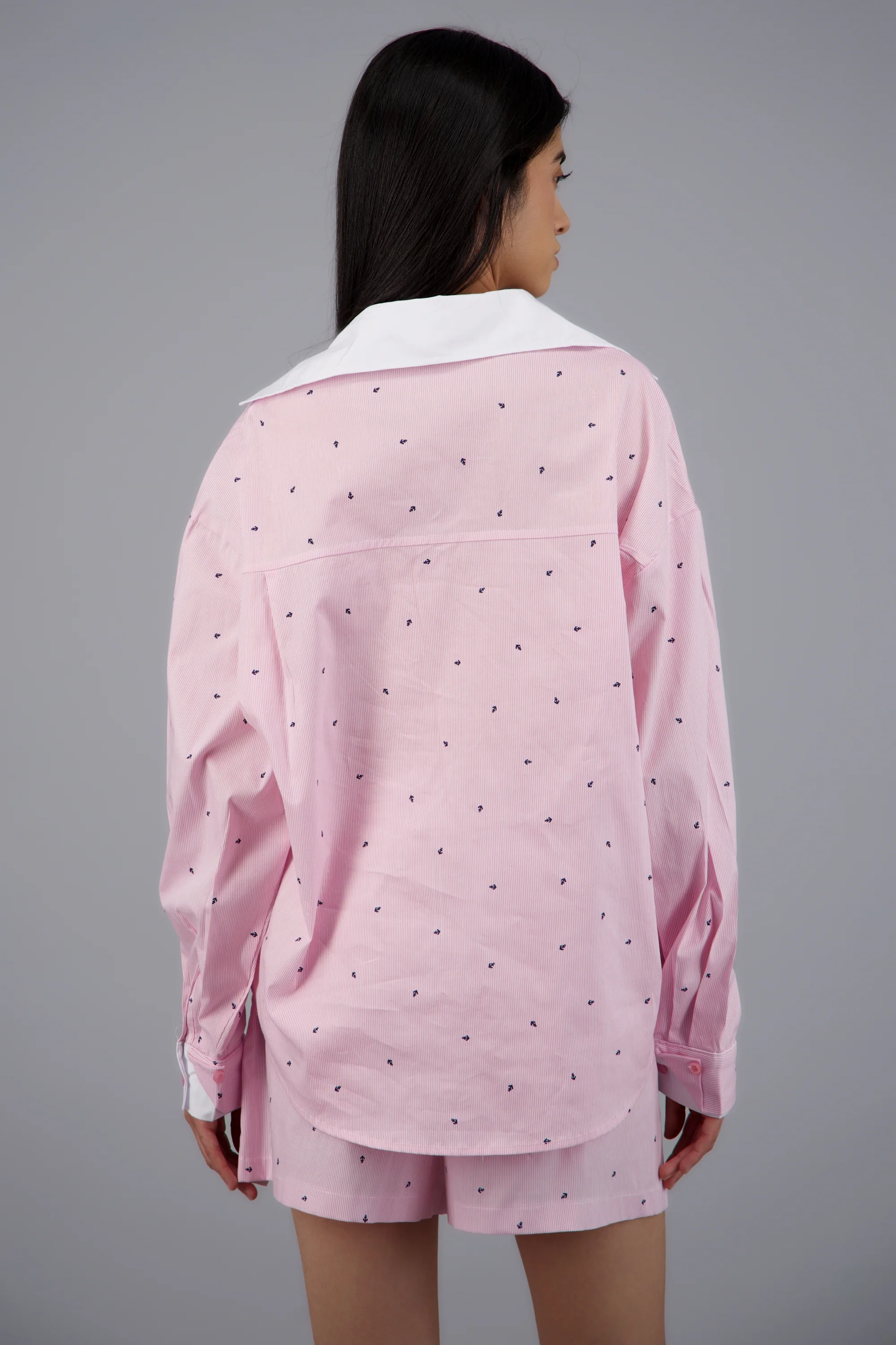 Camisa estampada detalle cuello - Image 4