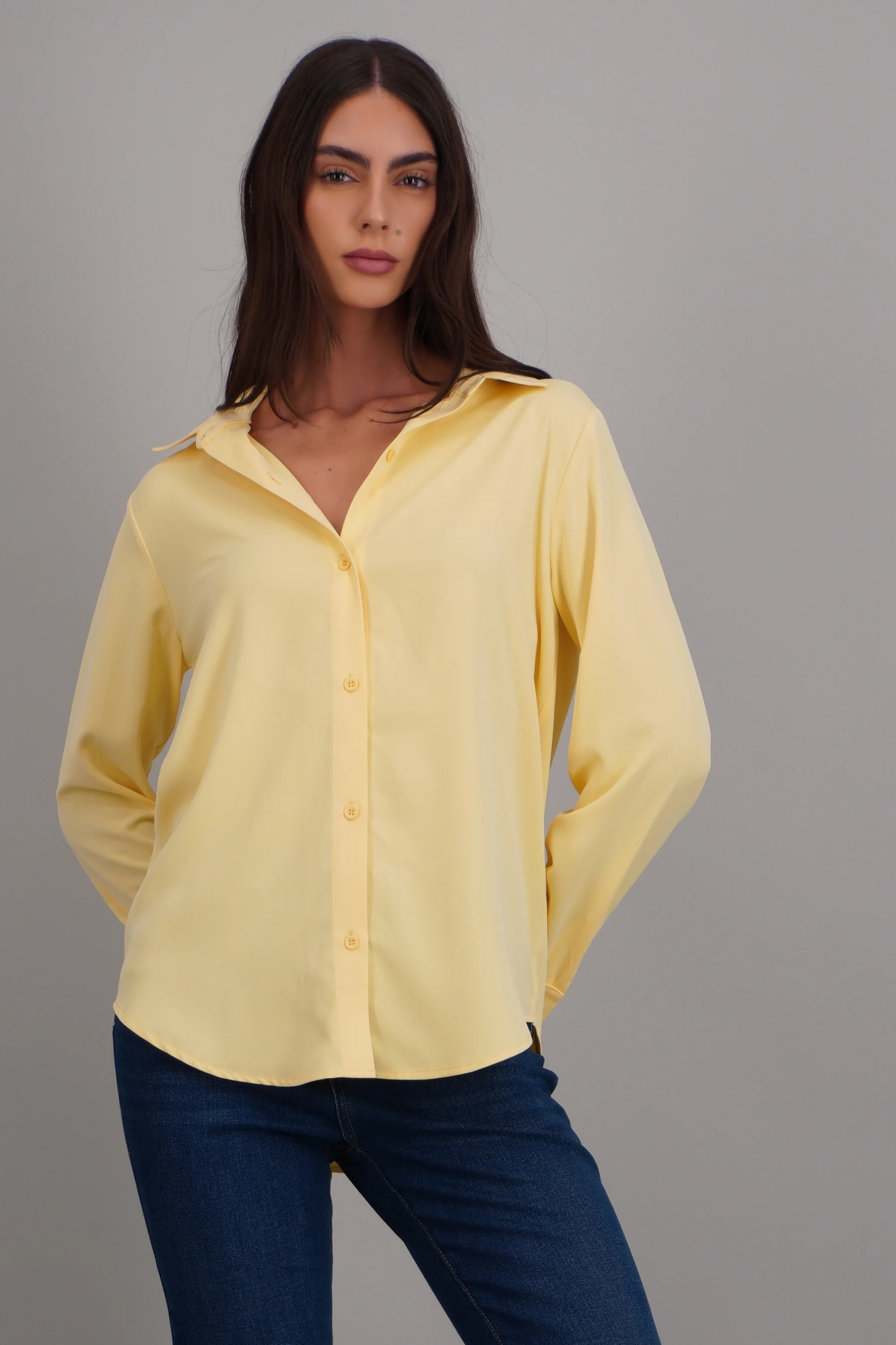Camisa lisa manga larga botones