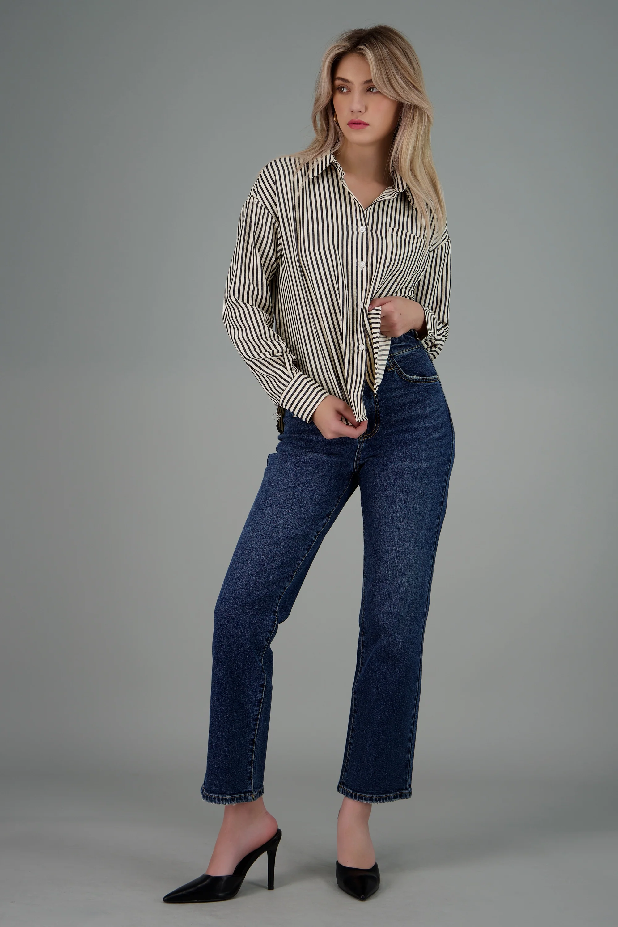 Camisa rayada texturizada