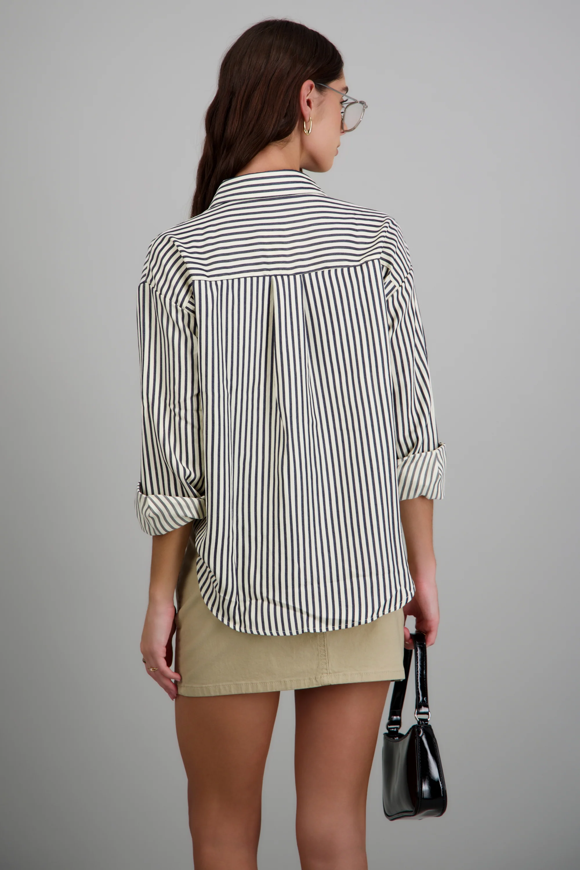 Camisa rayada texturizada - Image 4