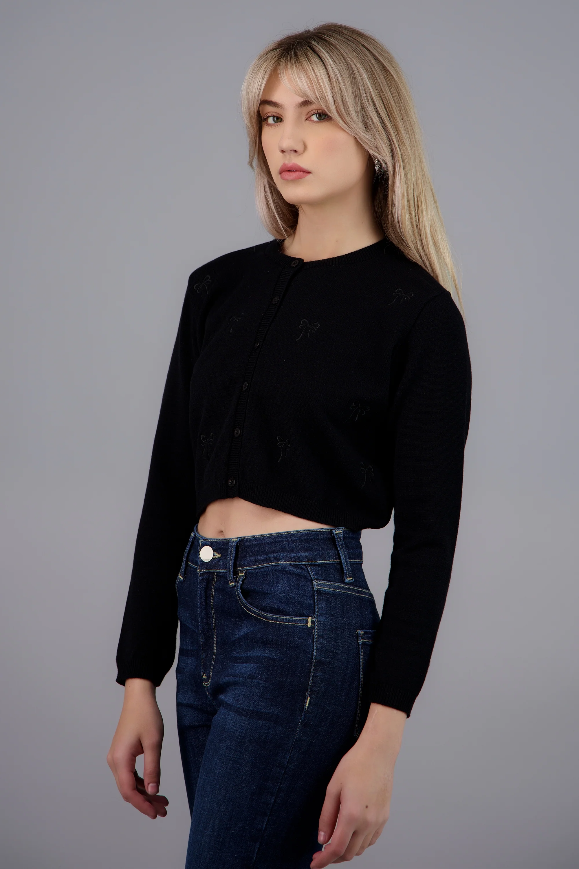 CARDIGAN DET BORDADO MOÑOS KNI