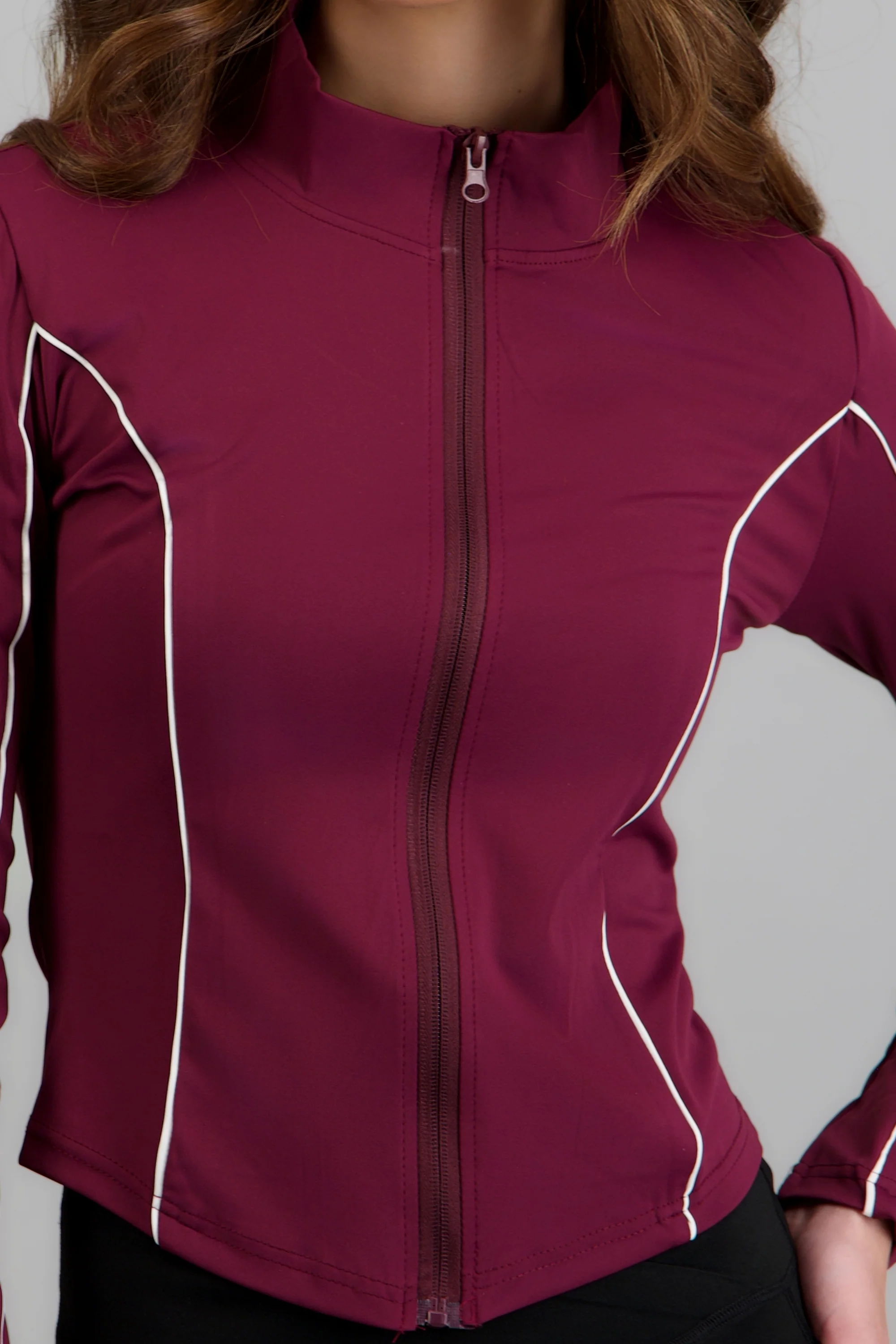 Chamarra deportiva con contrastes slim fit - Image 5