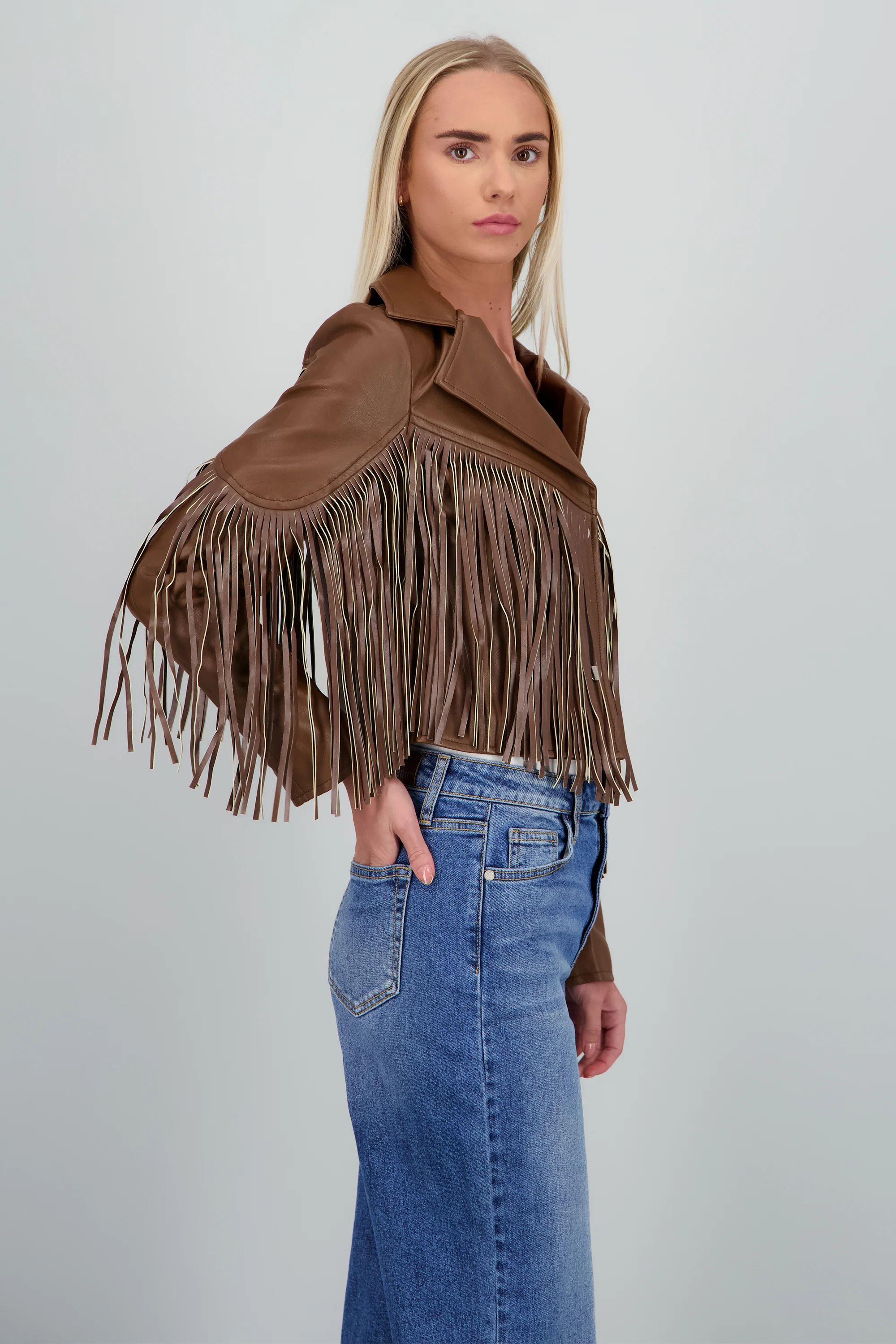 Chamarra fringe PU - Image 3