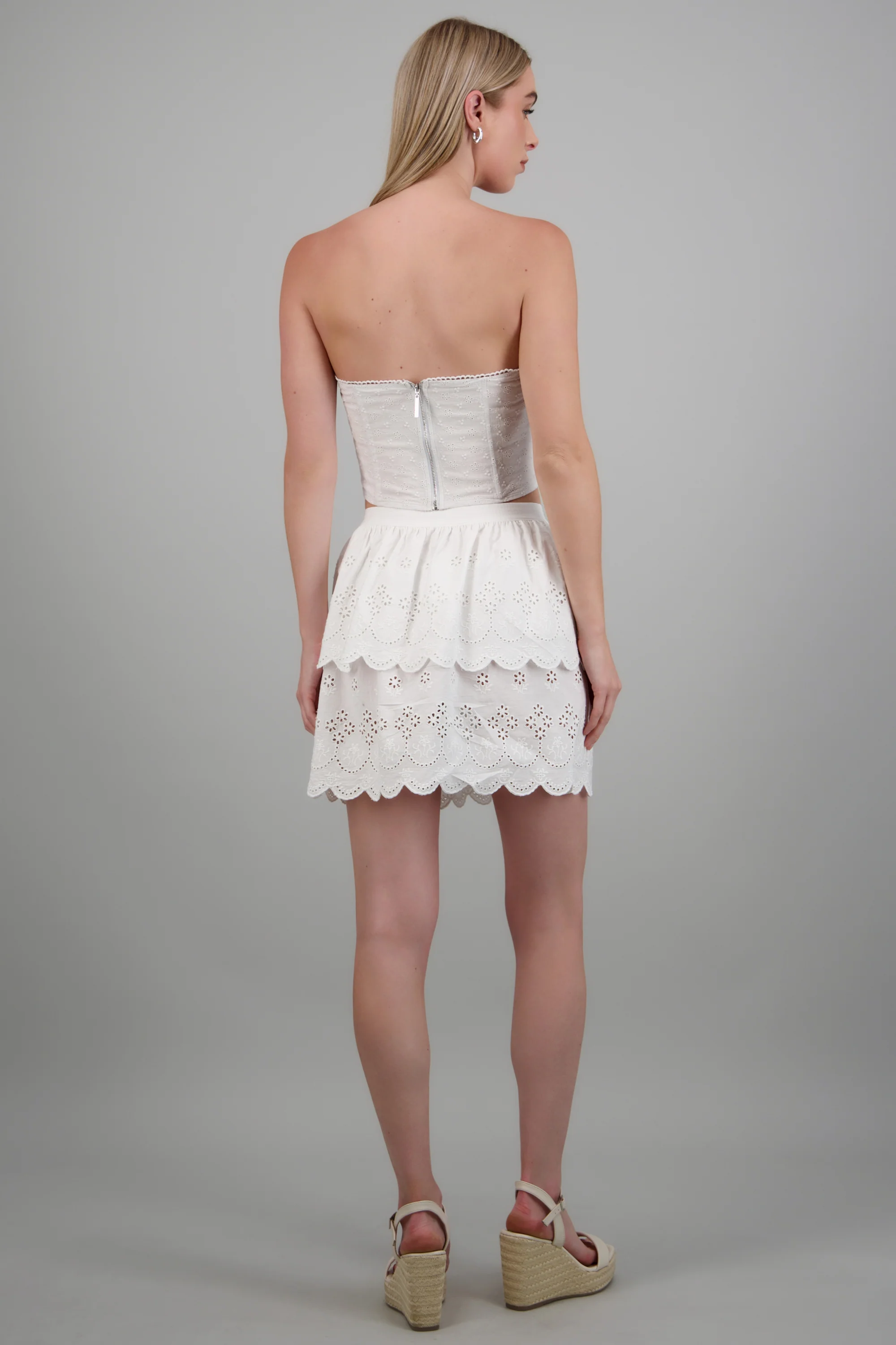 Falda dos olanes eyelet - Image 4