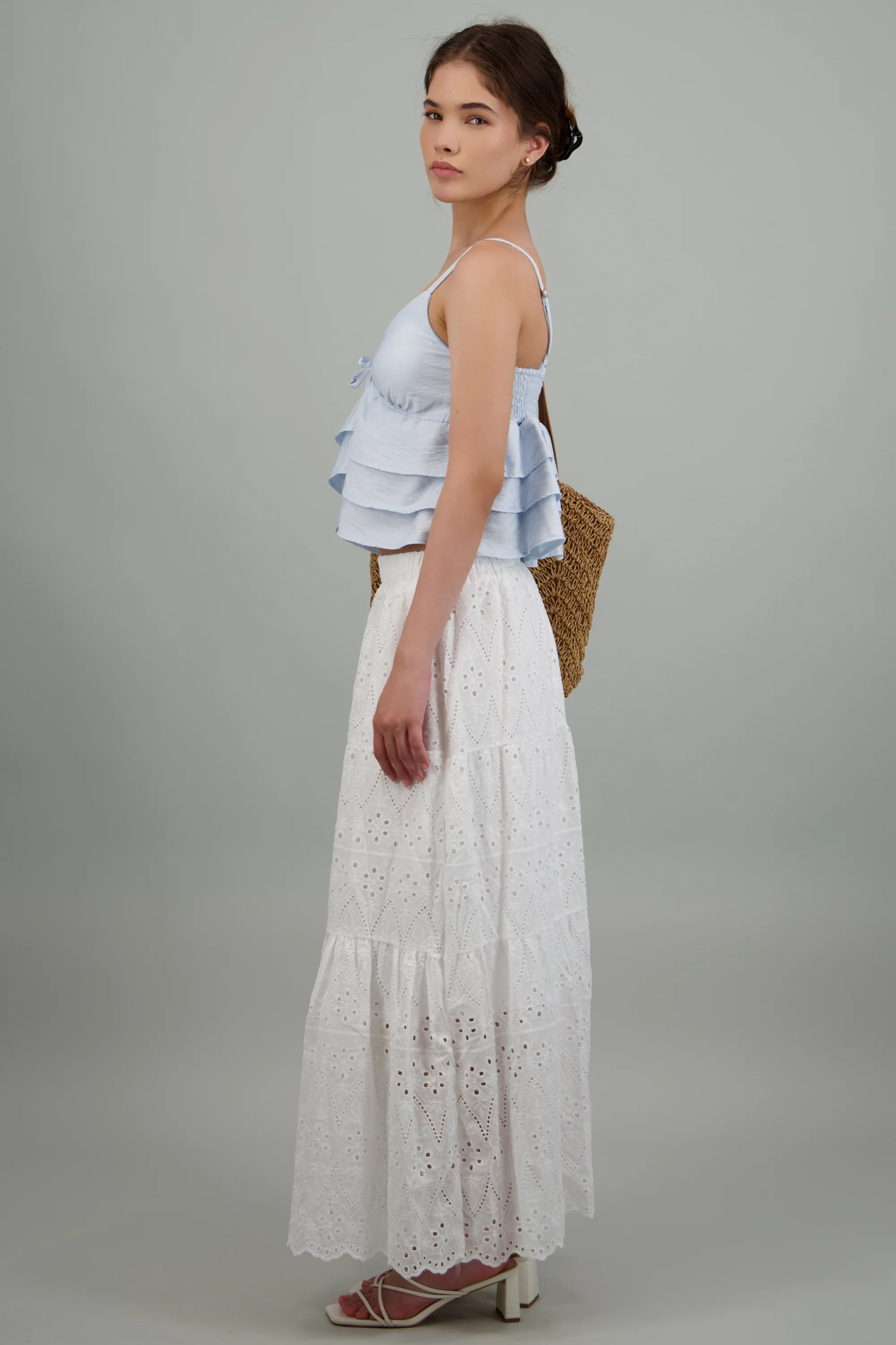 Falda midi con ojales bordados - Image 2