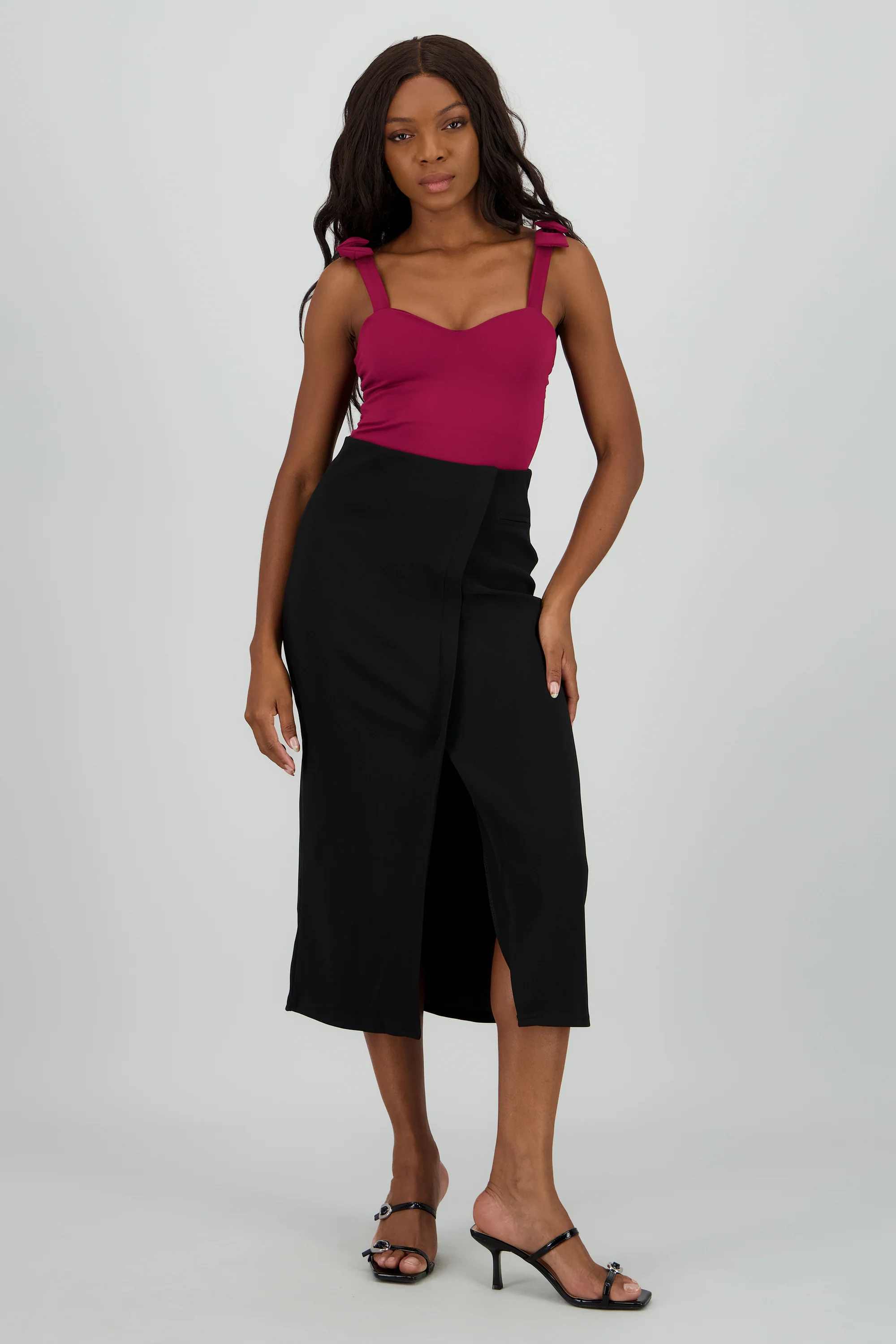 Falda midi corte