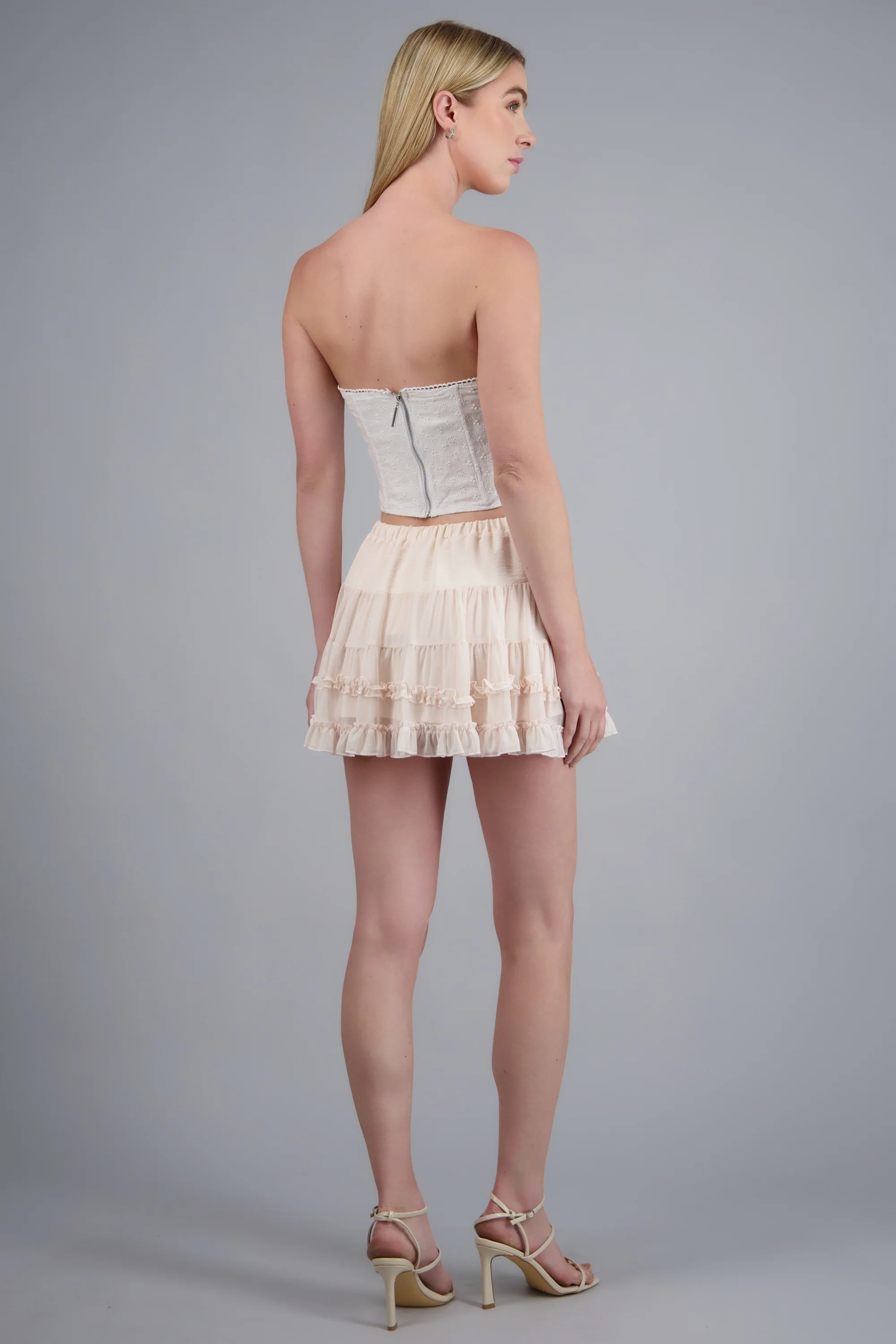 Falda mini detalle olanes - Image 4