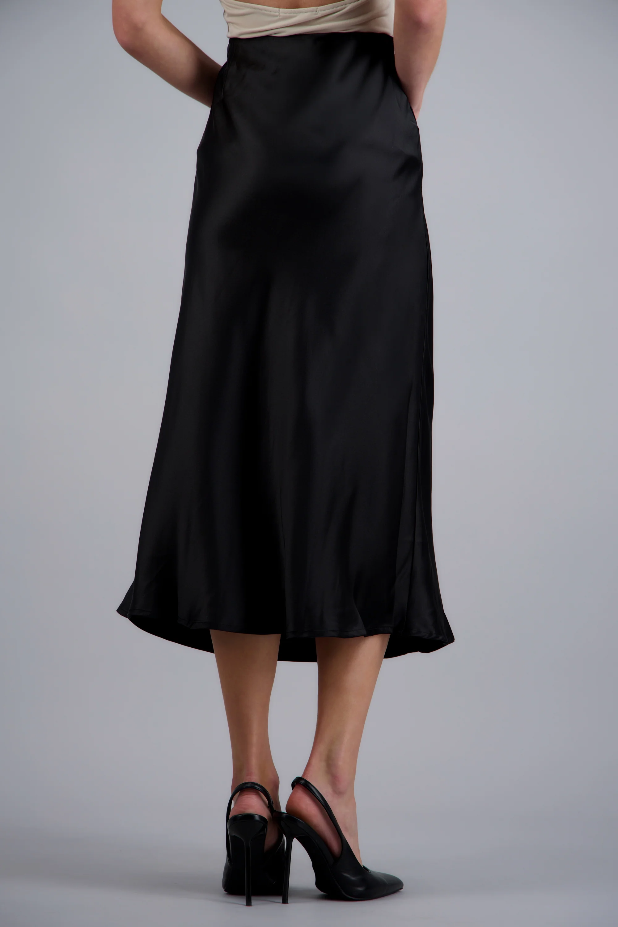 FALDA SATINADA MIDI LISA - Image 5