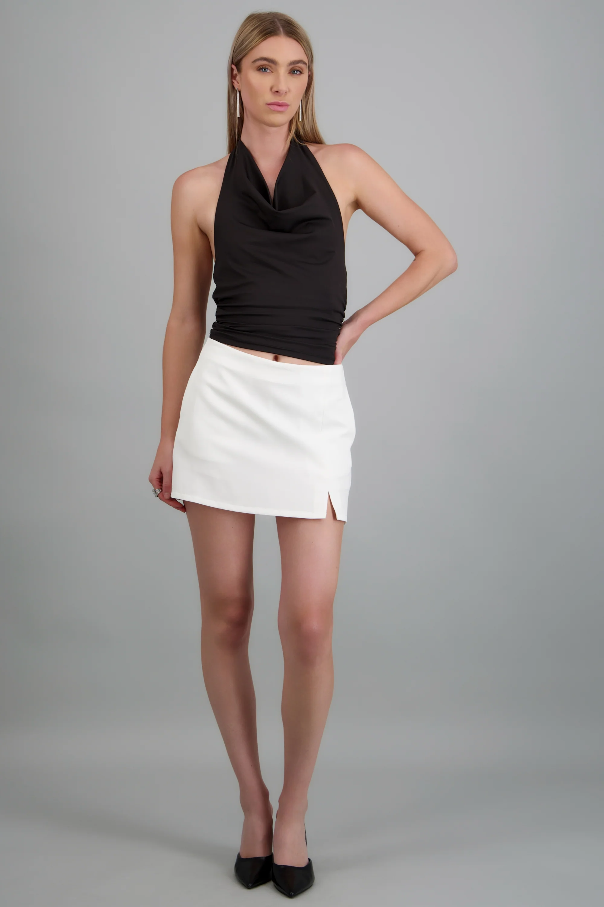 Falda short detalle abertura