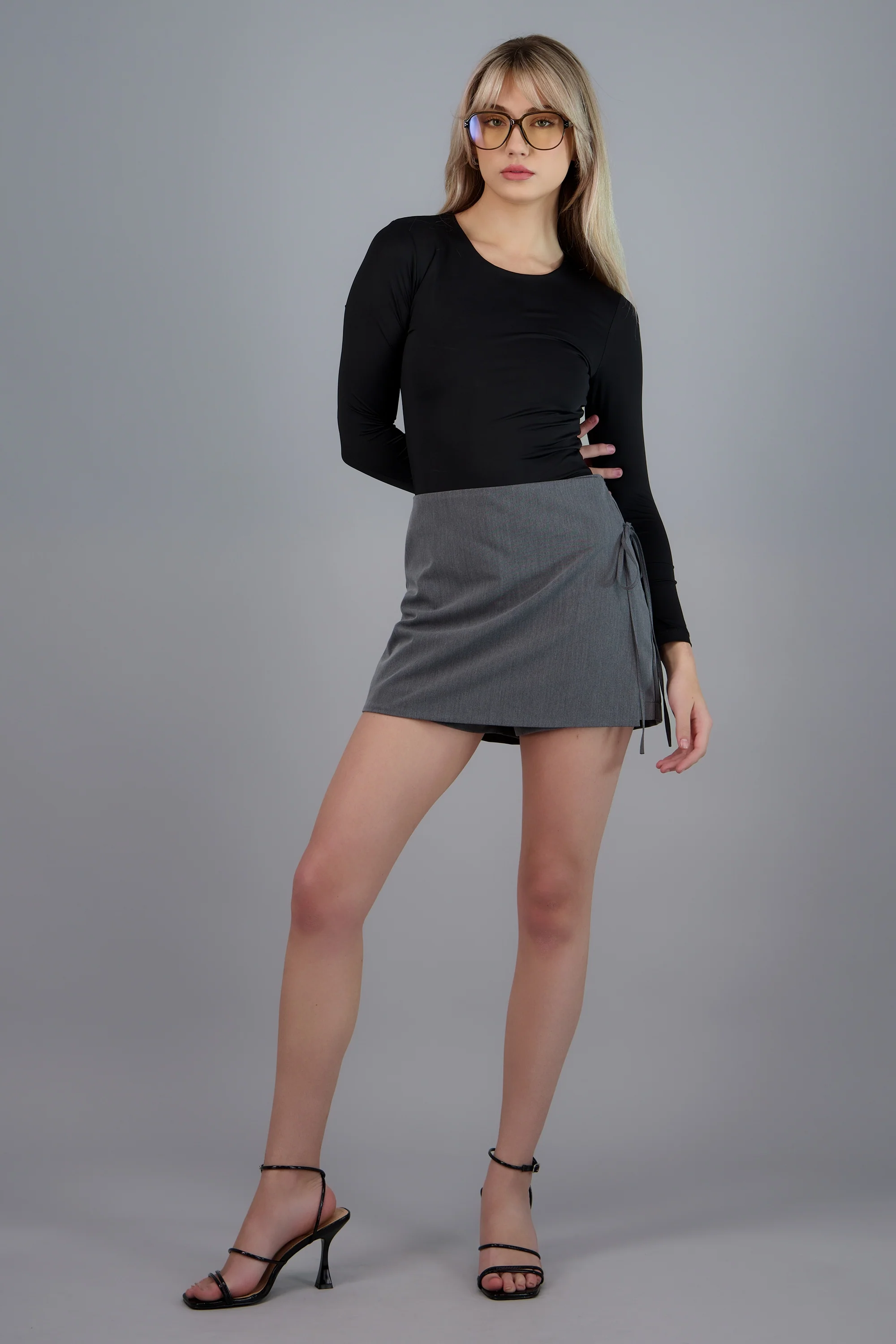 Falda short sastreado - Image 2