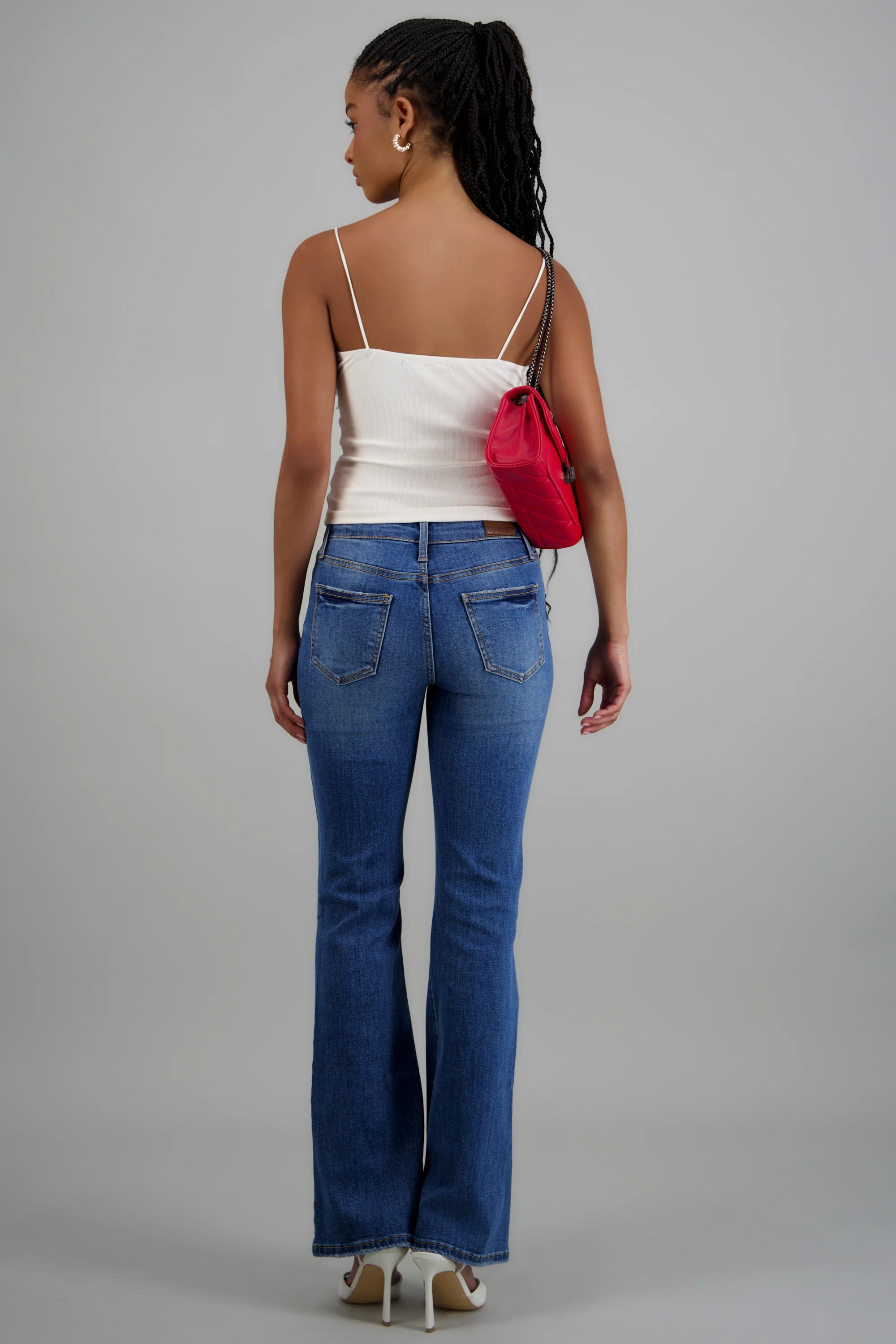 Jeans flare básicos - Image 5