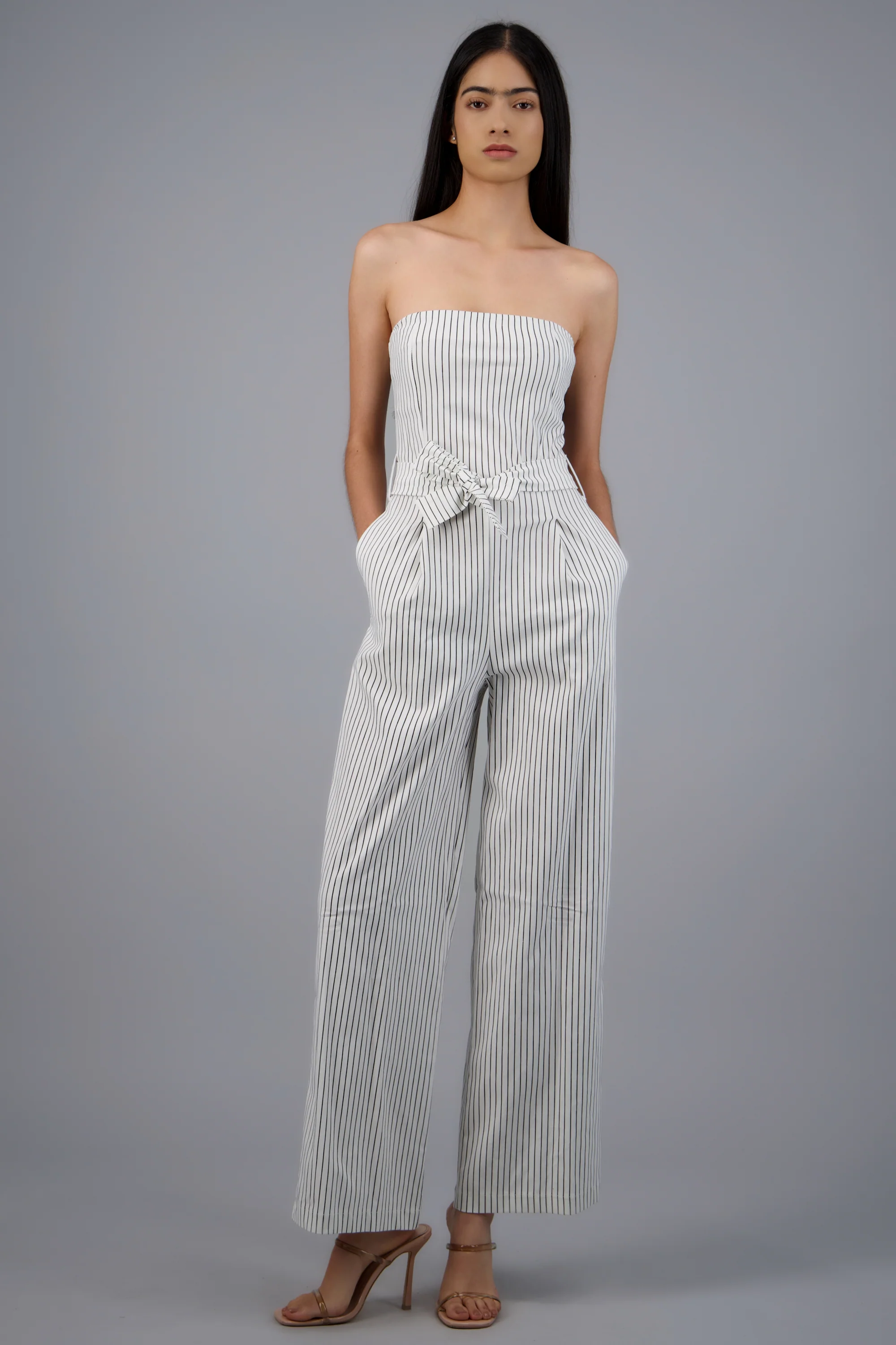Jumpsuit strapless rayas detalle laso - Image 4