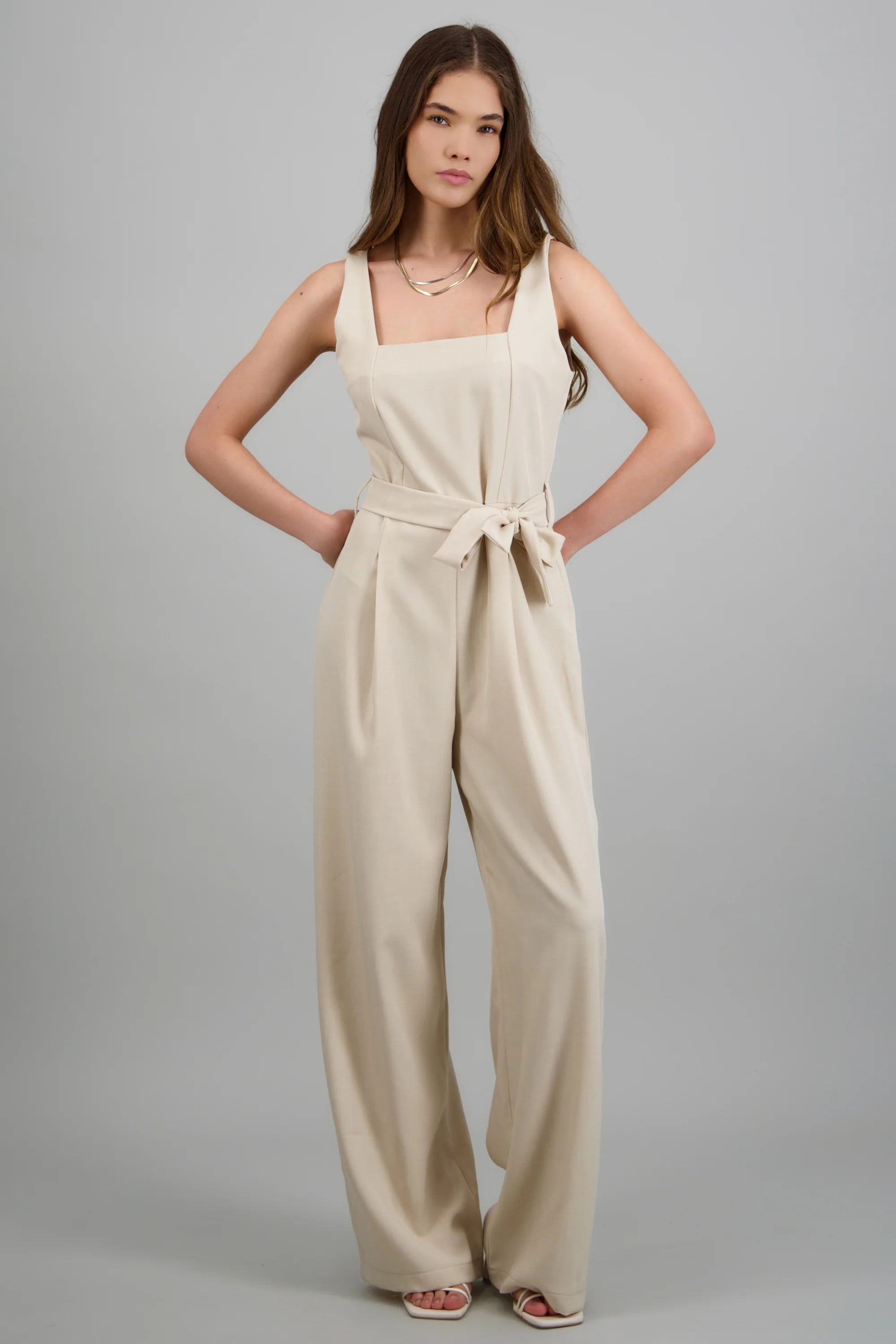 Jumpsuit tirantes detalle cinturon