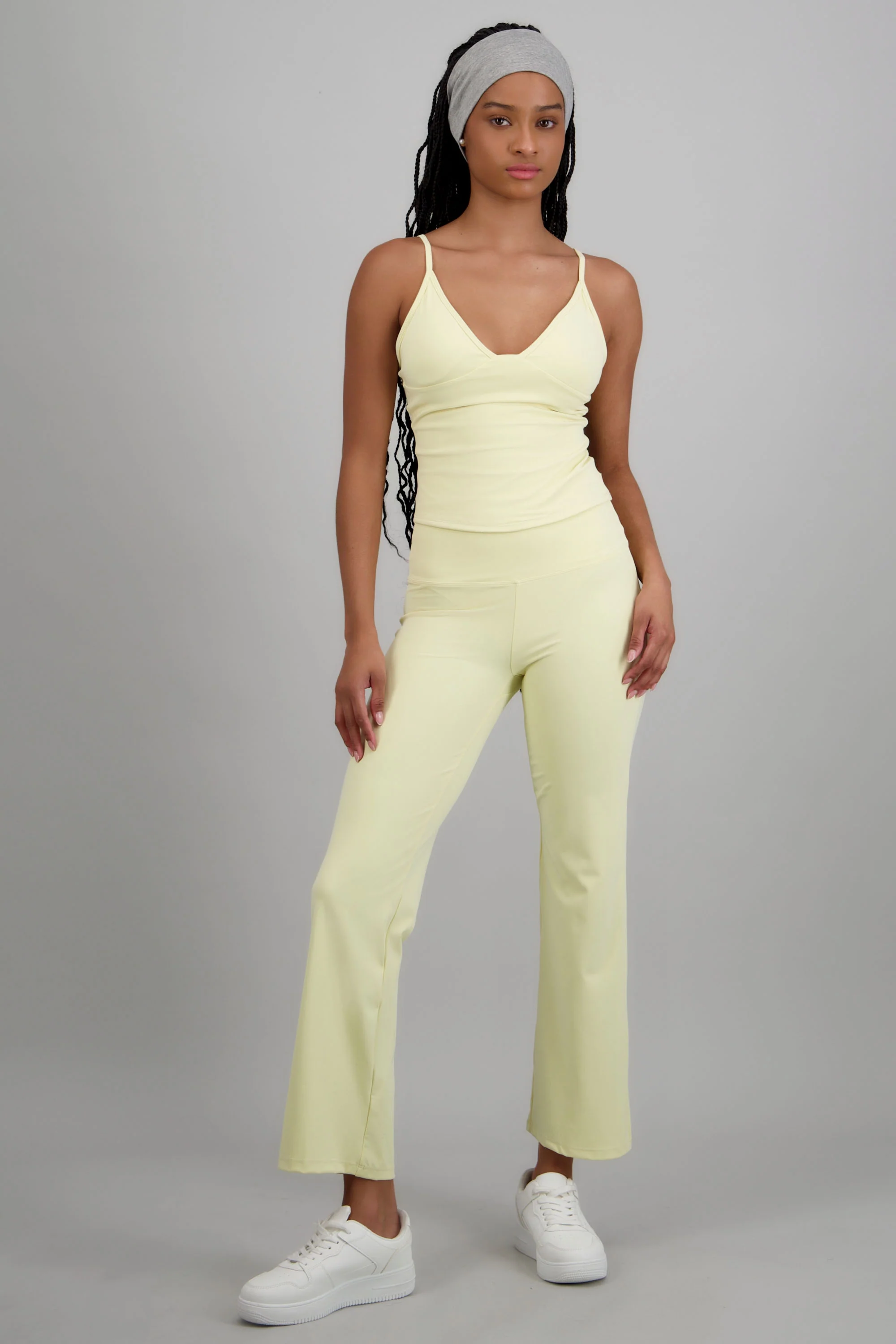 Leggings deportivos flare lisos