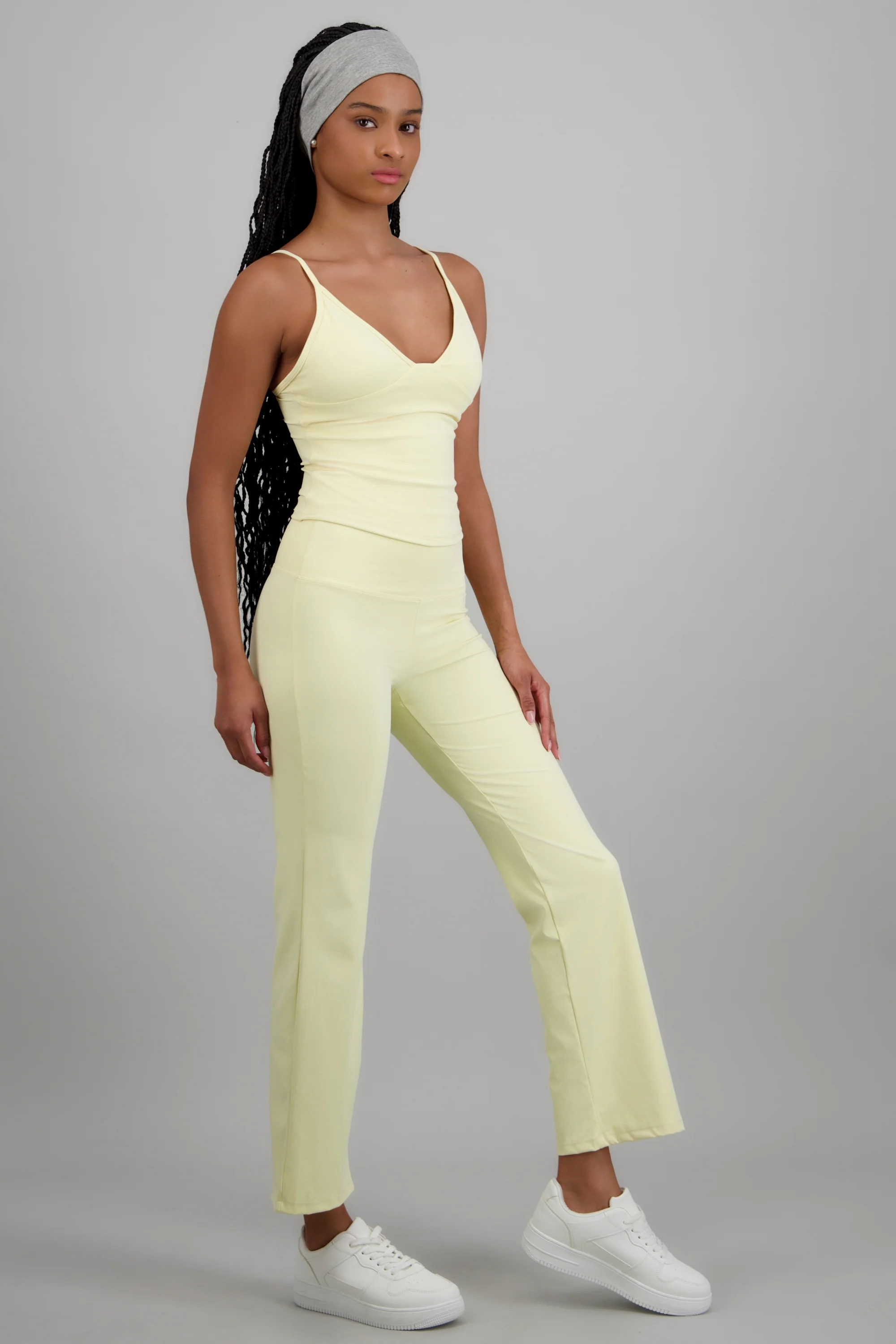 Leggings deportivos flare lisos - Image 3
