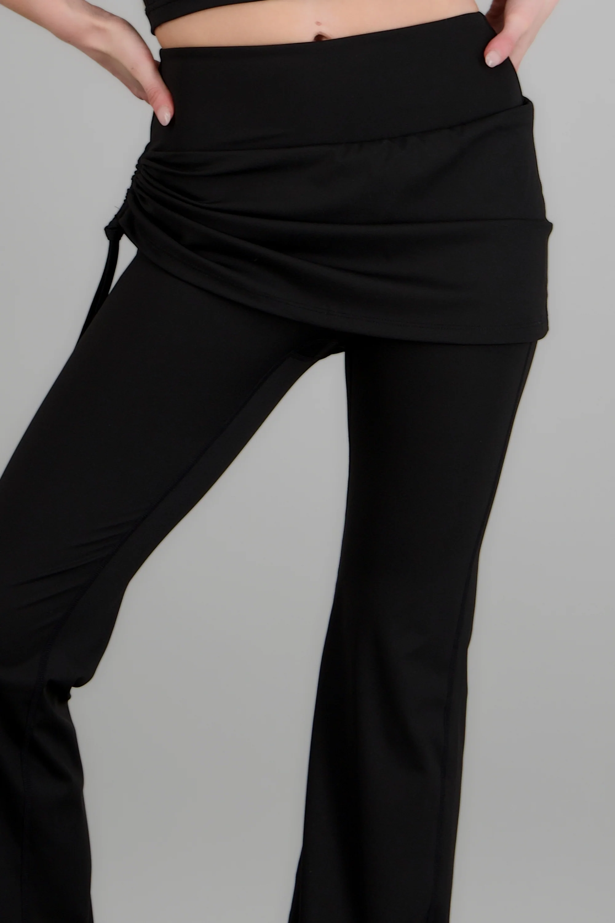 Leggings flare con falda - Image 5