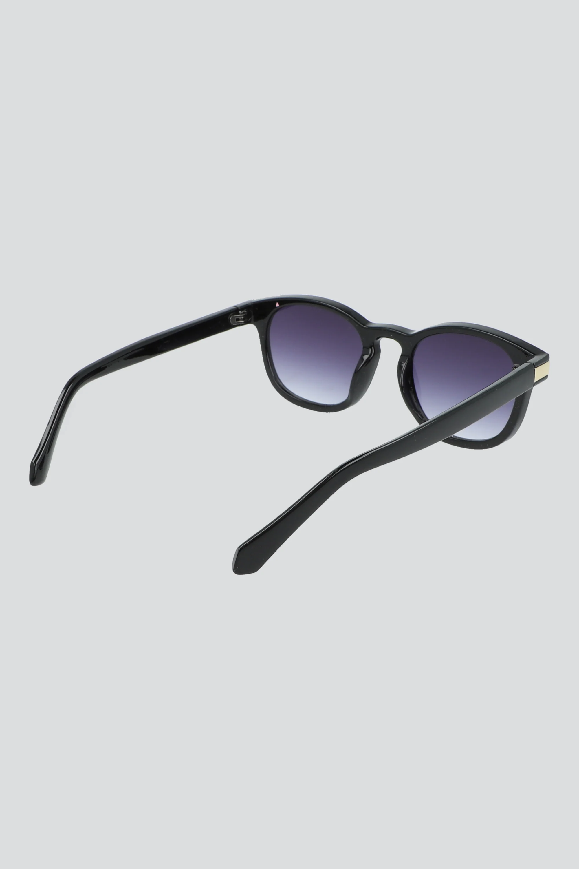 Lentes de sol detalle metal - Image 4