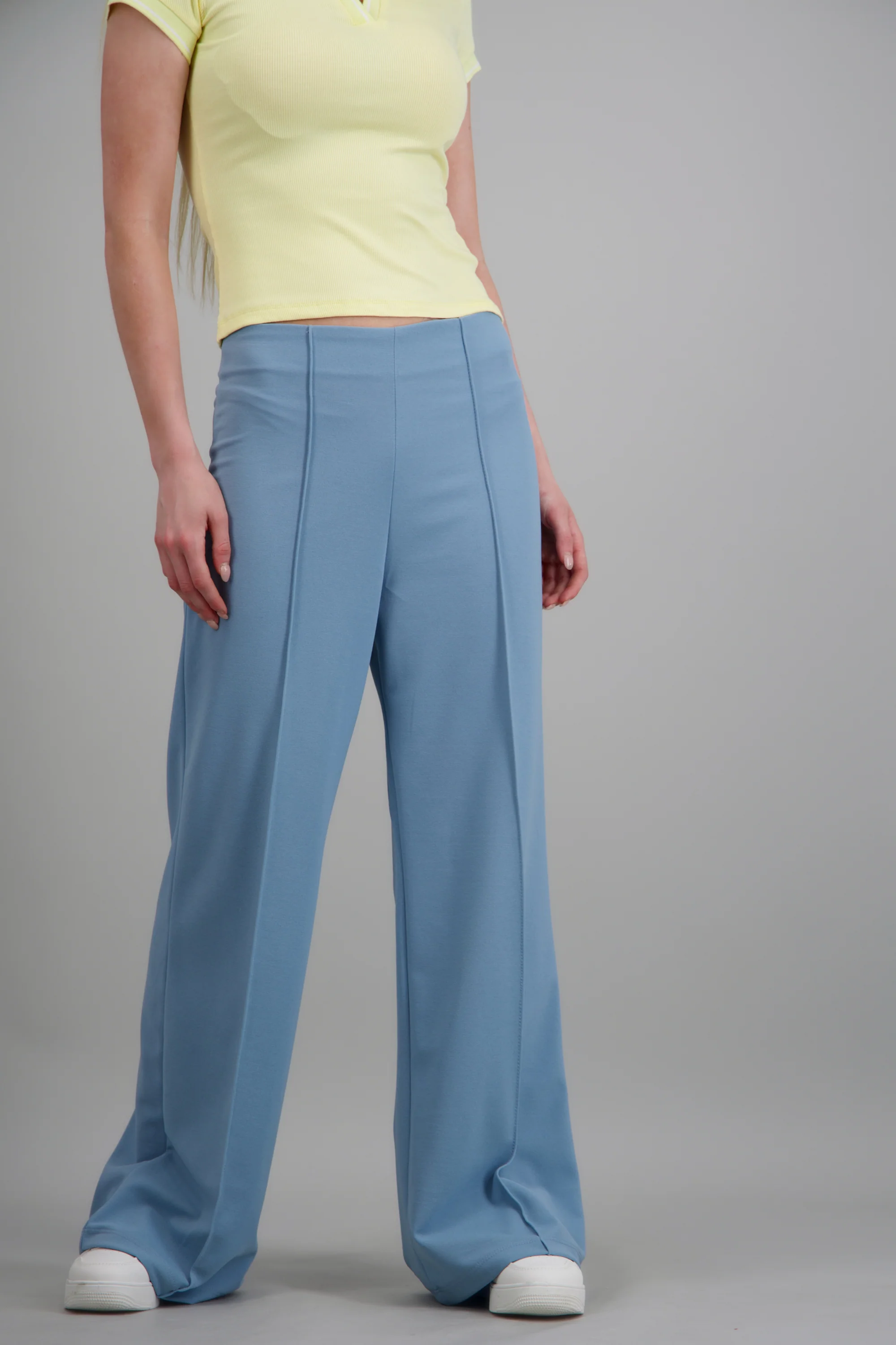 Pantalo amplio costura frontal - Image 3