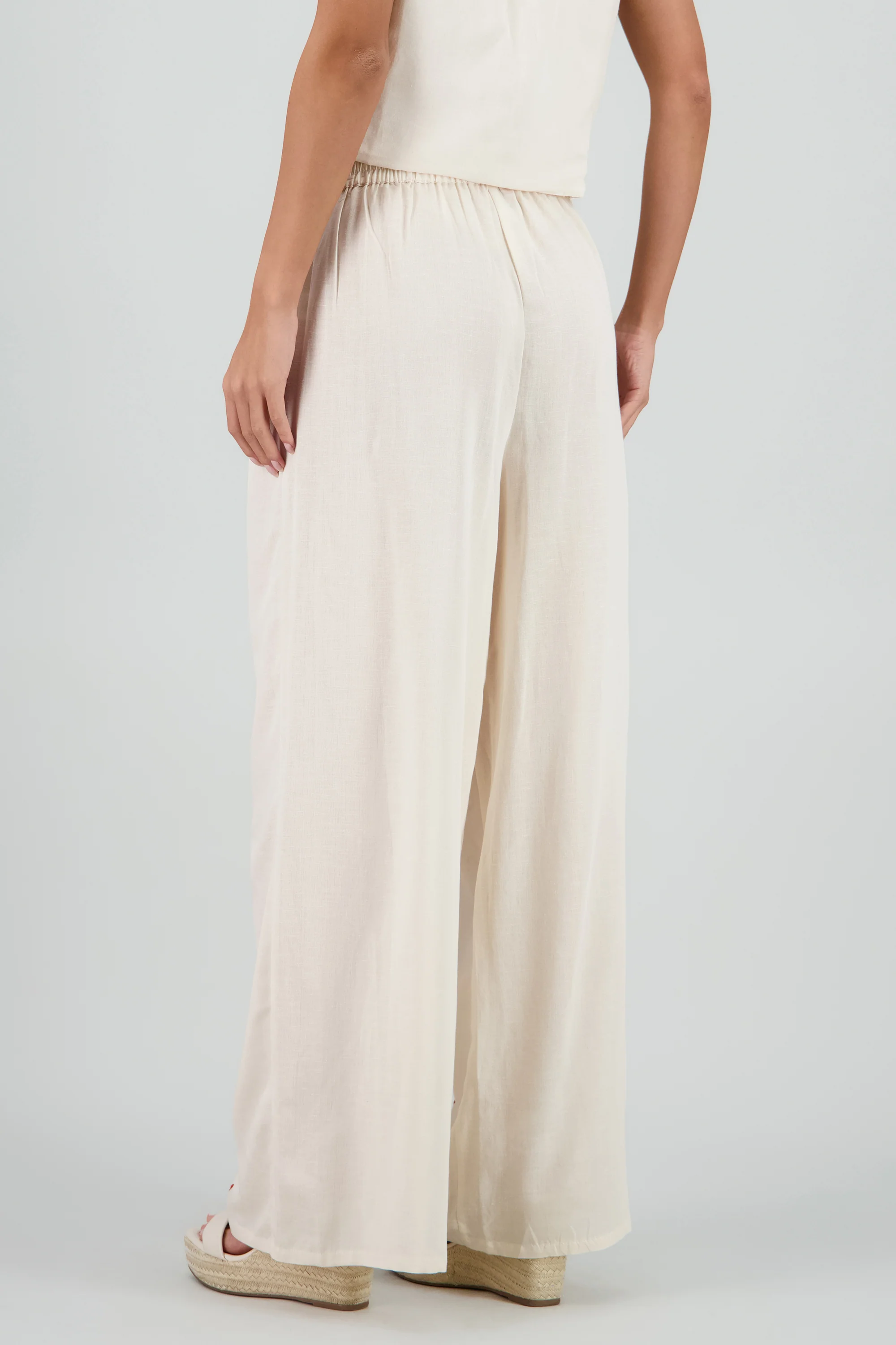 Pantalon amplio bordado conchas - Image 4