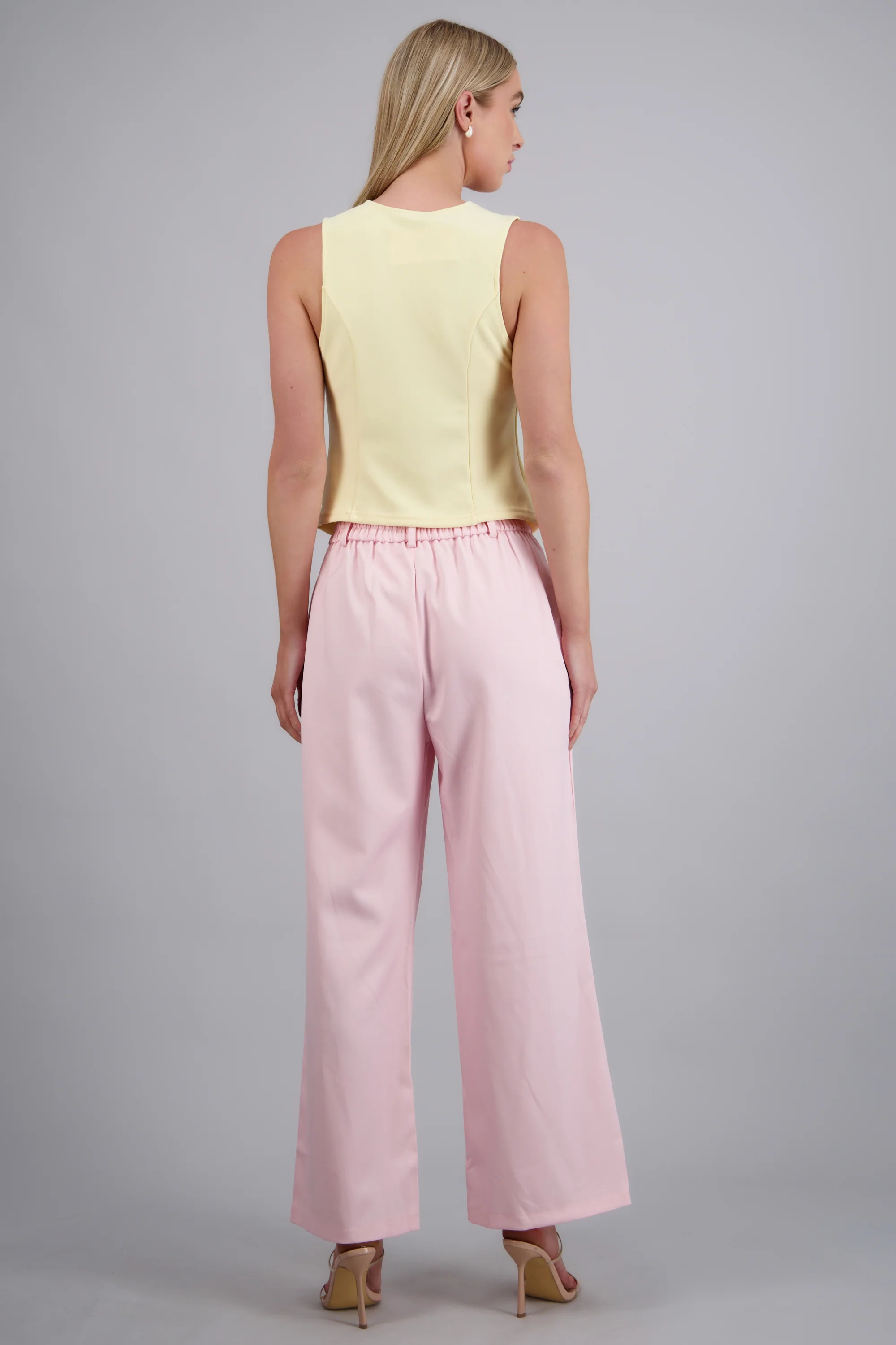 Pantalón amplio con bolsas - Image 4