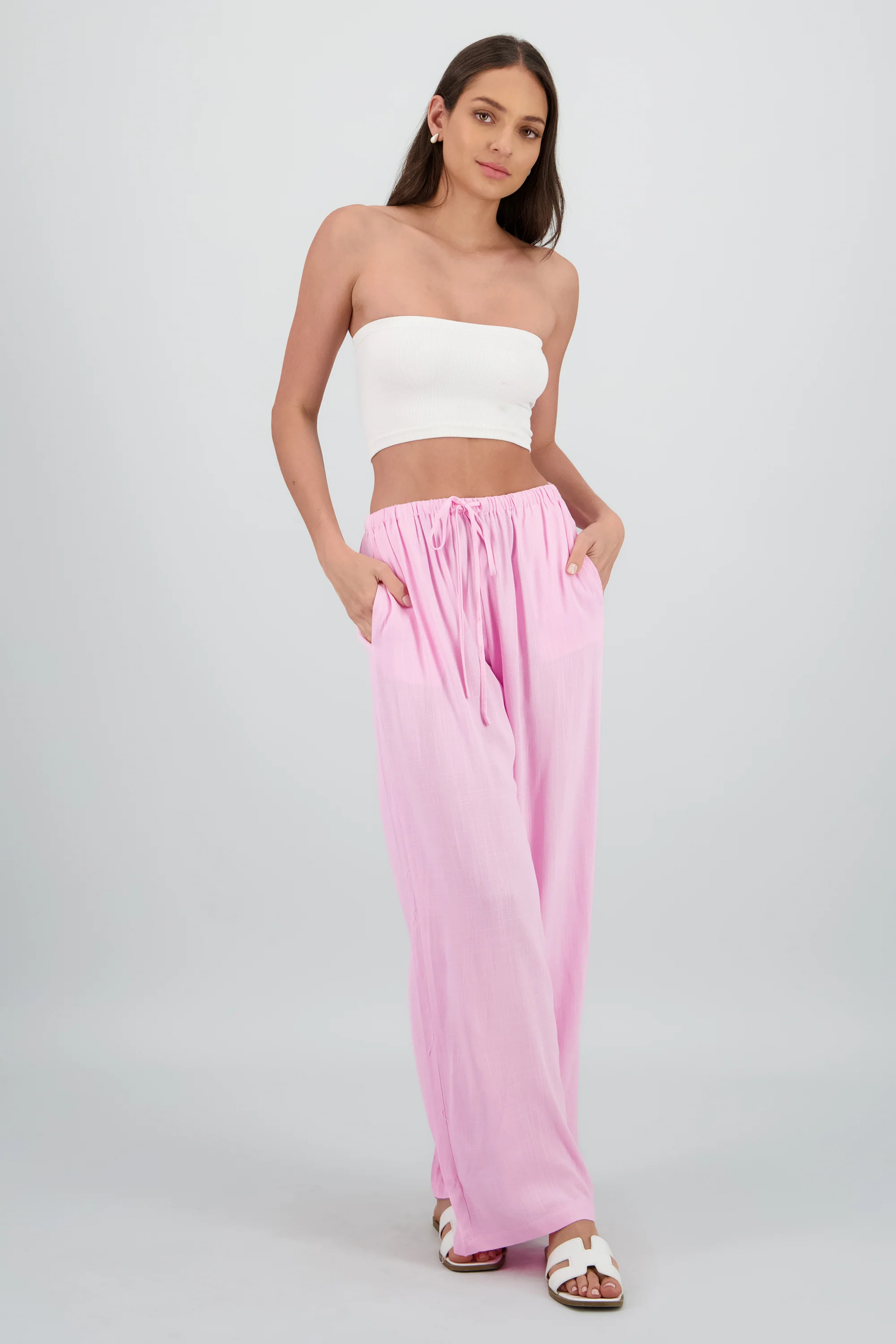 Pantalon amplio con jareta