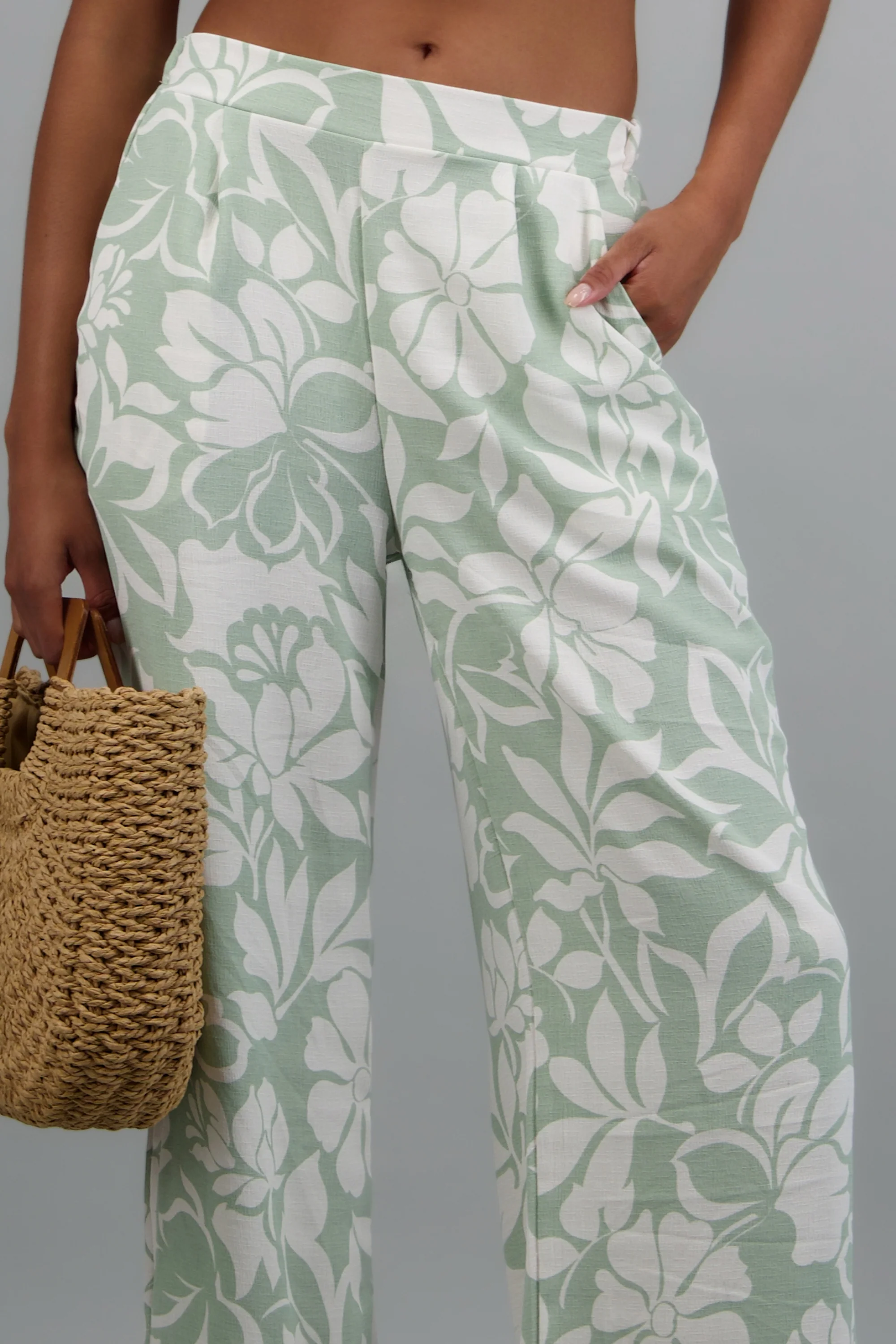 Pantalon detalle pinzas estampado - Image 5