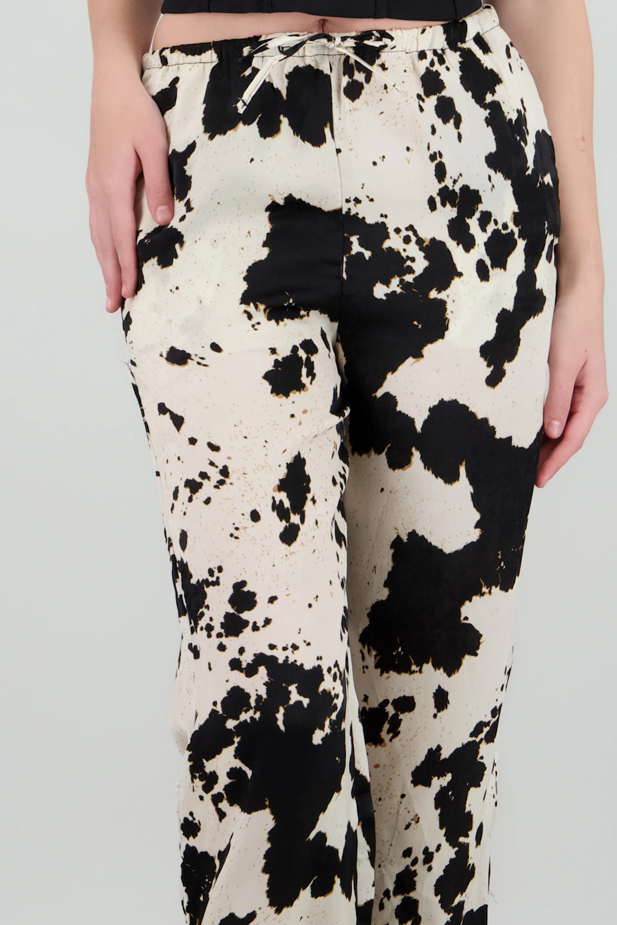 Pantalon estampado animal print - Image 5