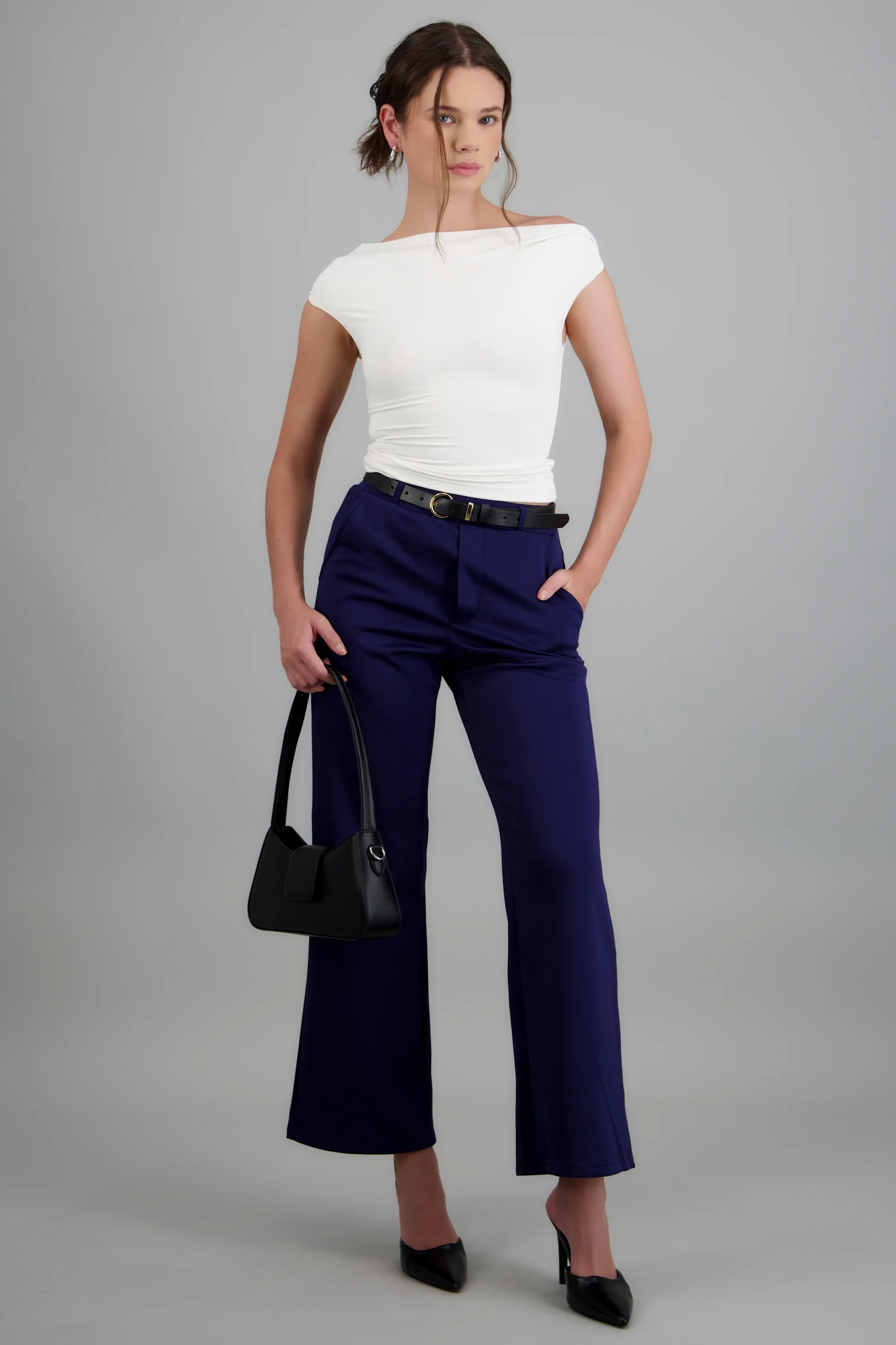 Pantalon estilo recto con cinturon