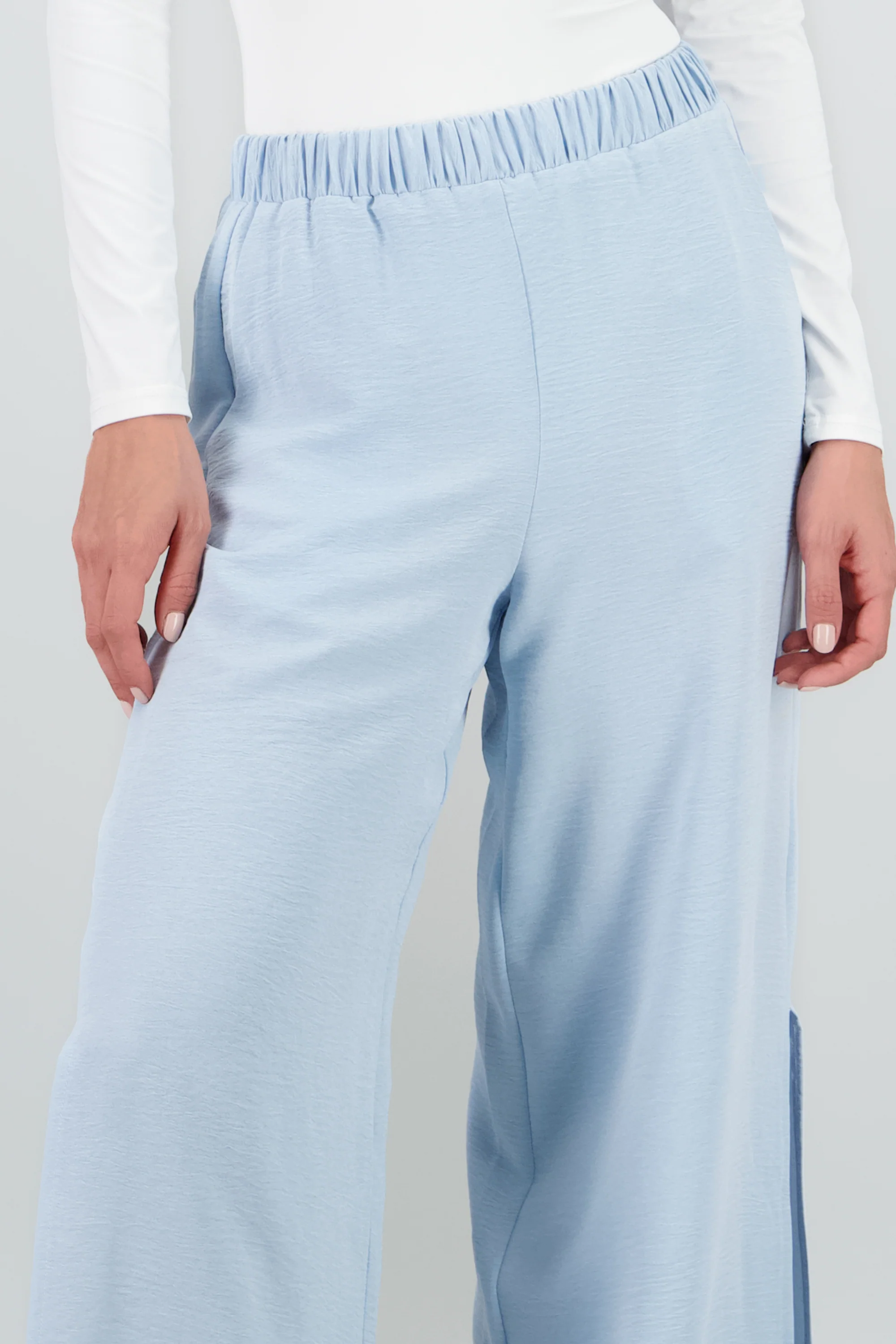 Pantalon fluido resorte detalle textura - Image 5