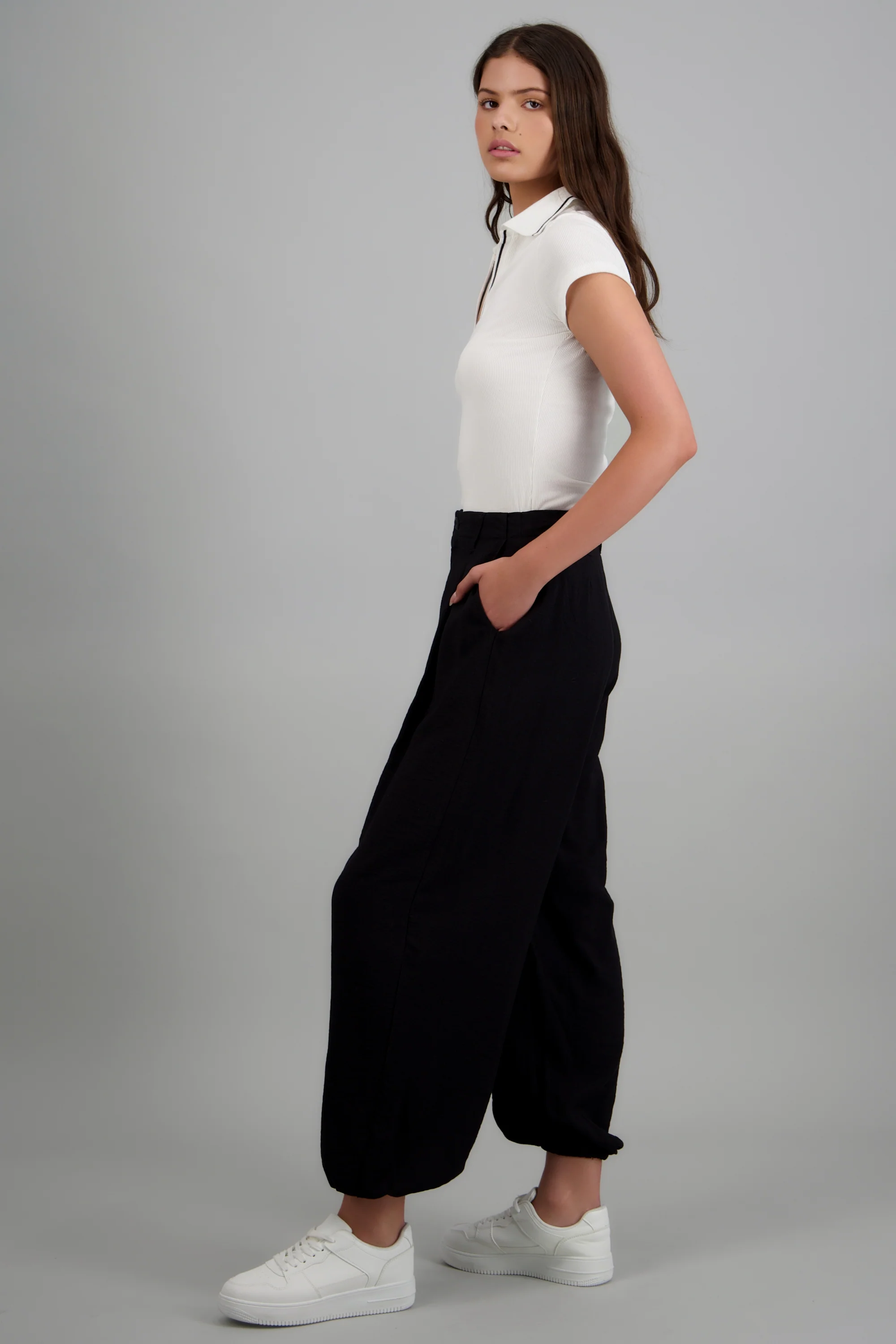 Pantalon jogger liso - Image 3