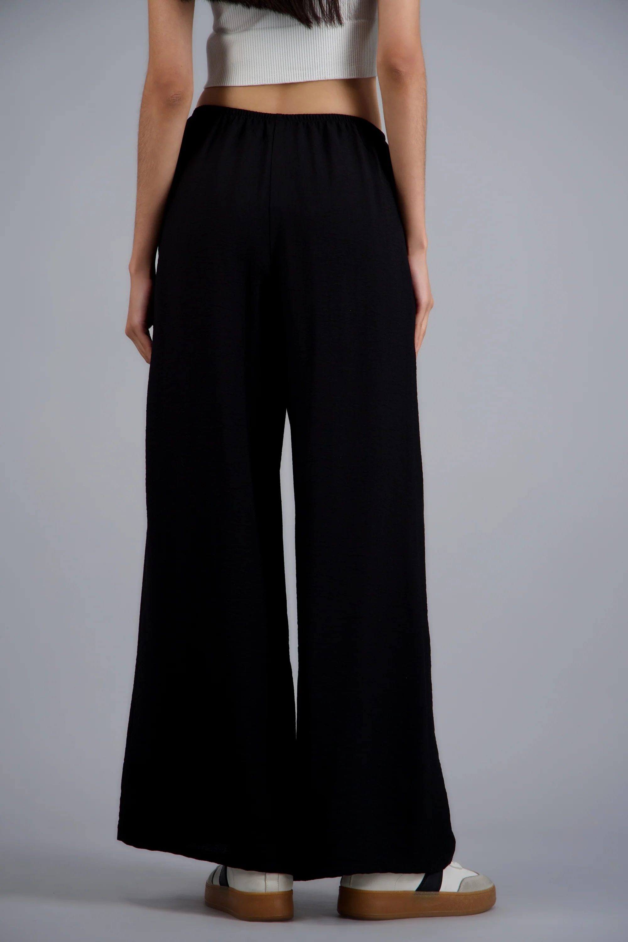Pantalon ligero pretina ajustable - Image 4