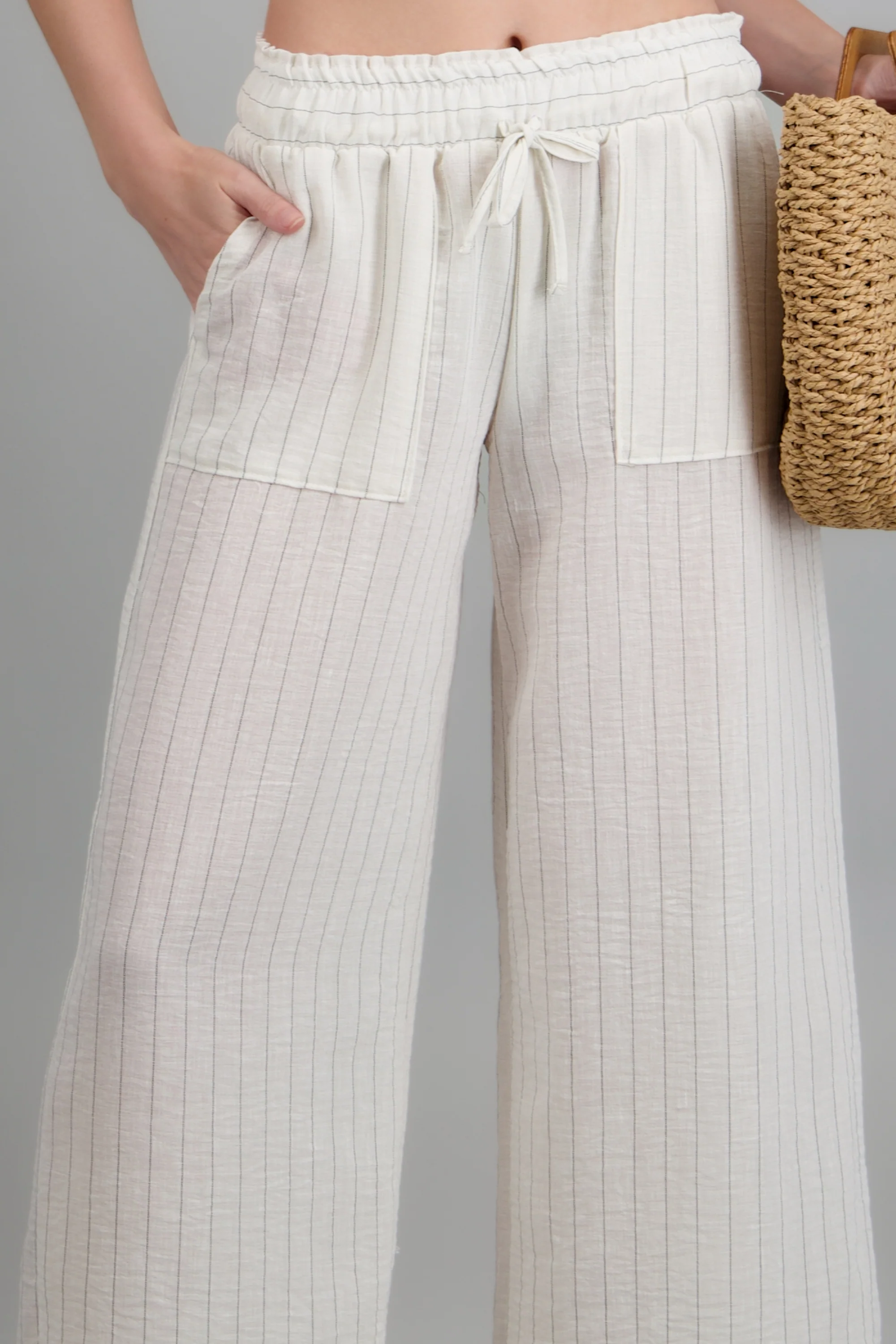 Pantalon lineas con bolsas - Image 5