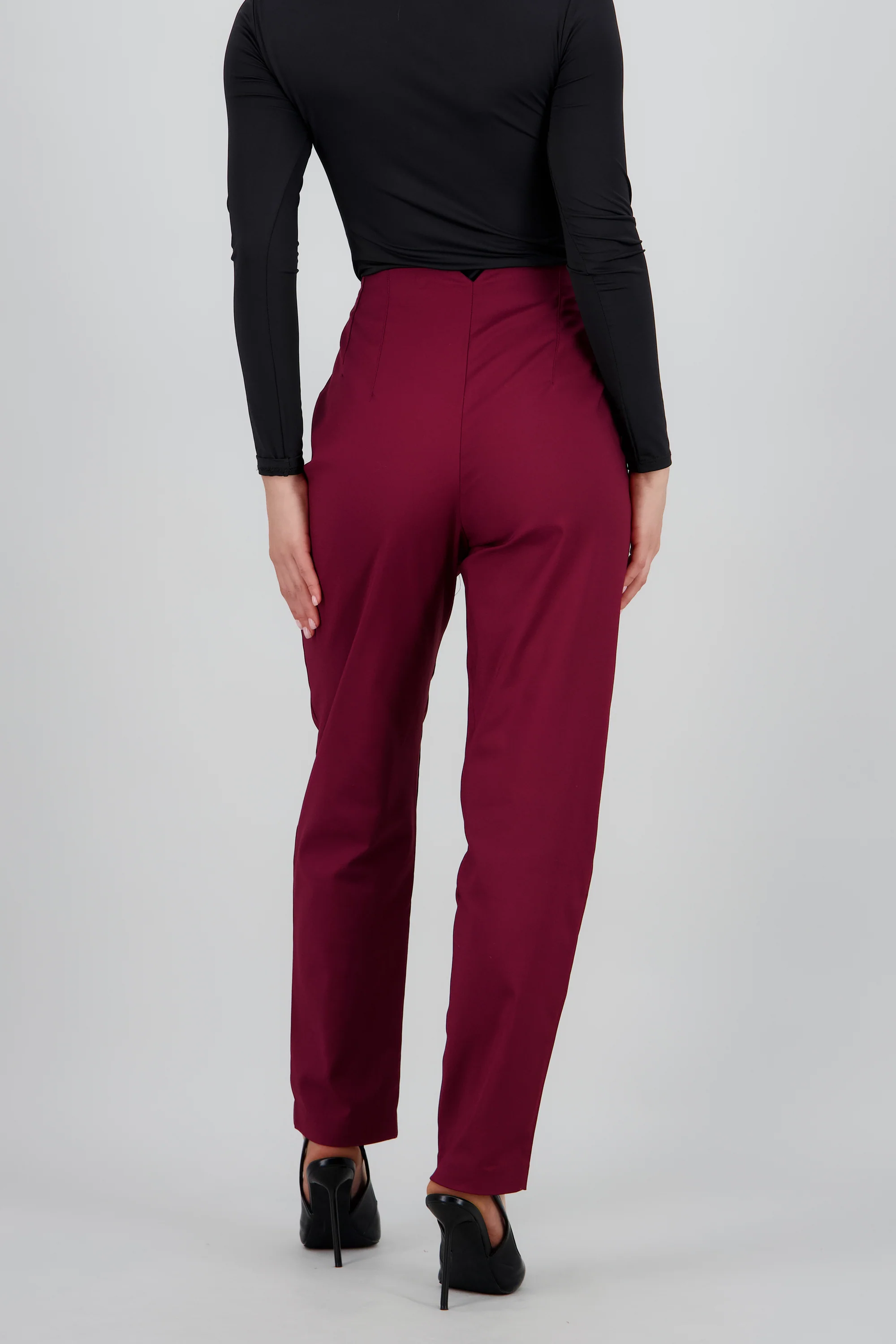 Pantalon liso bolsas - Image 4