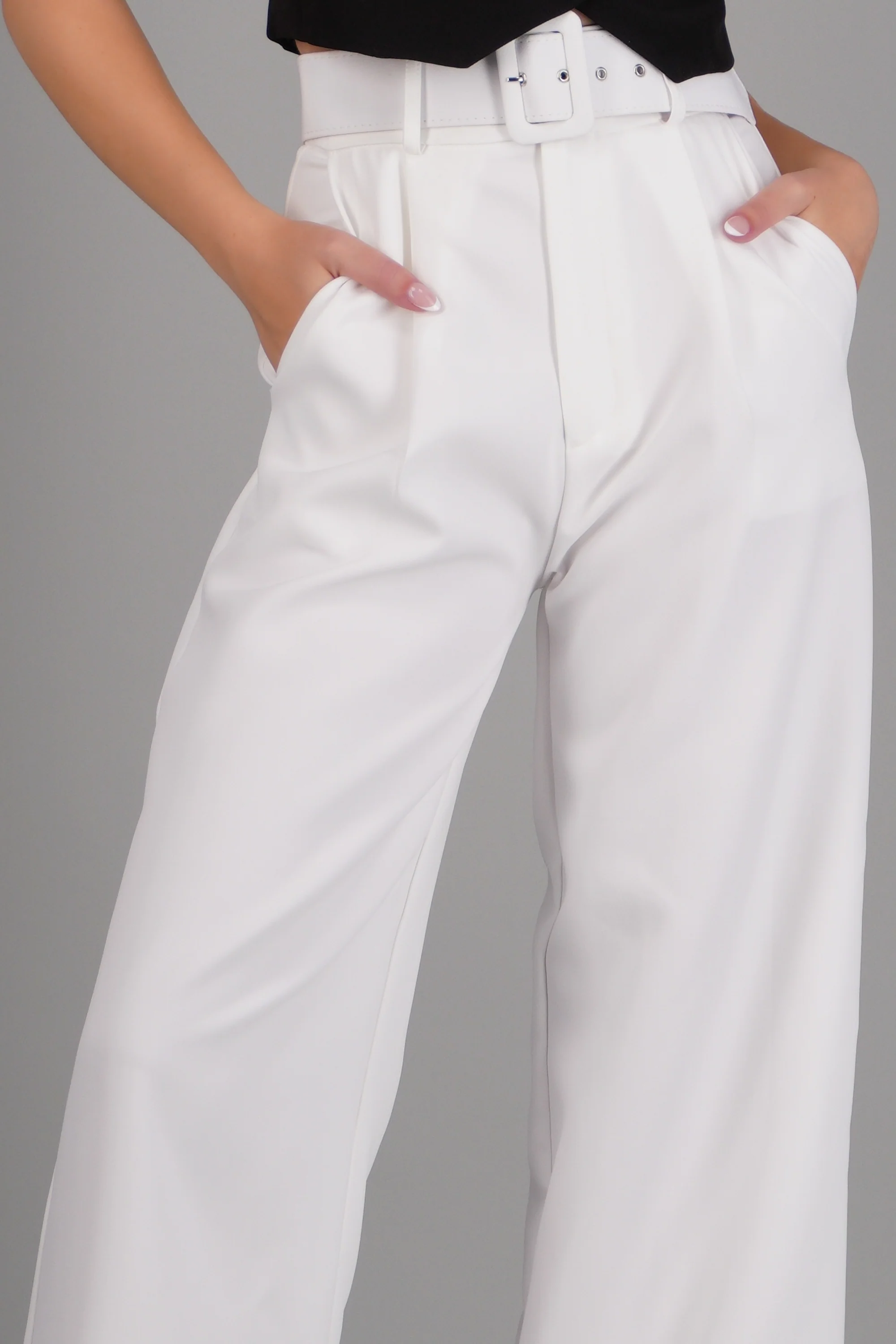 Pantalón liso cinturón - Image 5