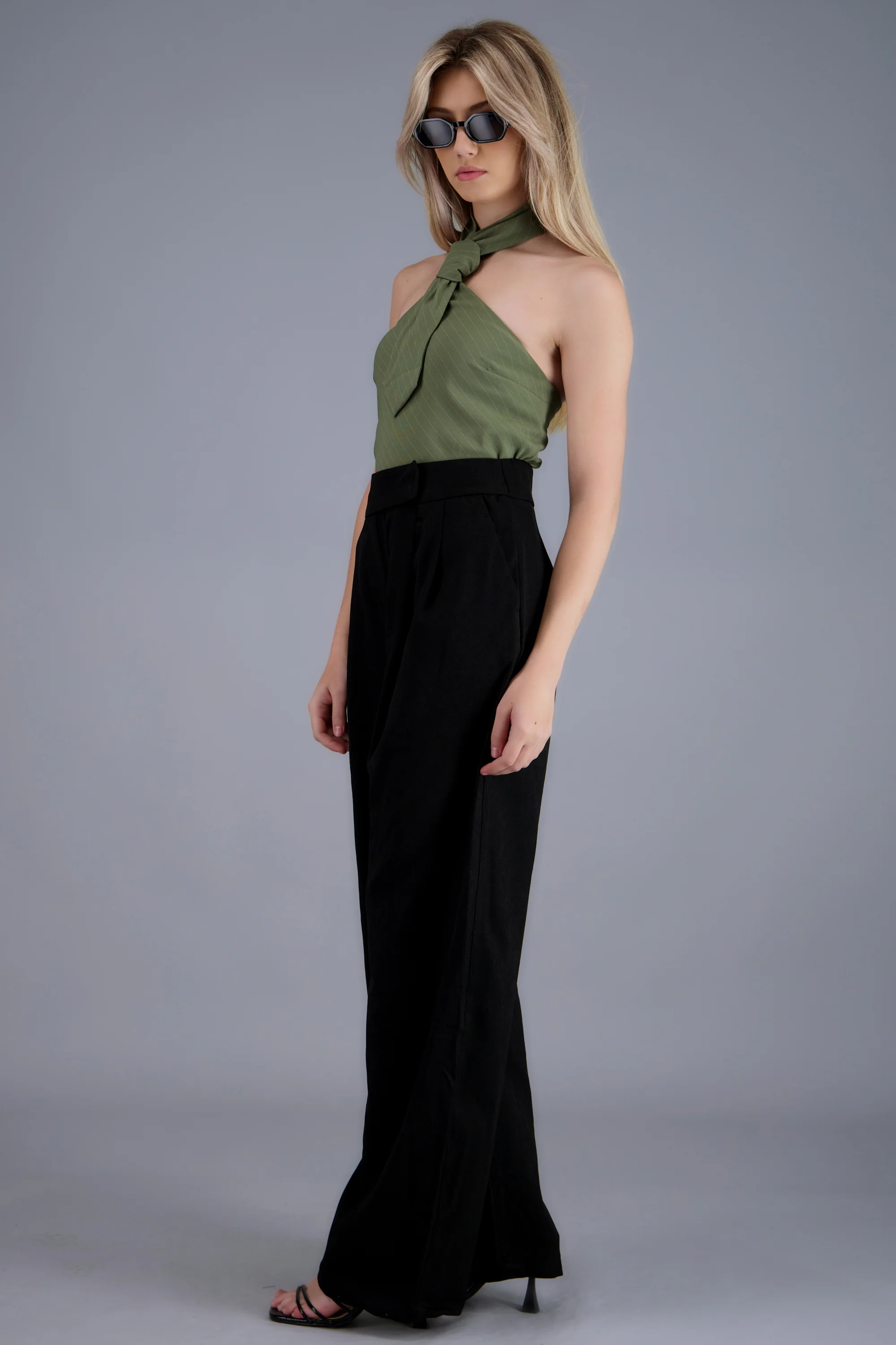 Pantalon liso con pinzas - Image 3